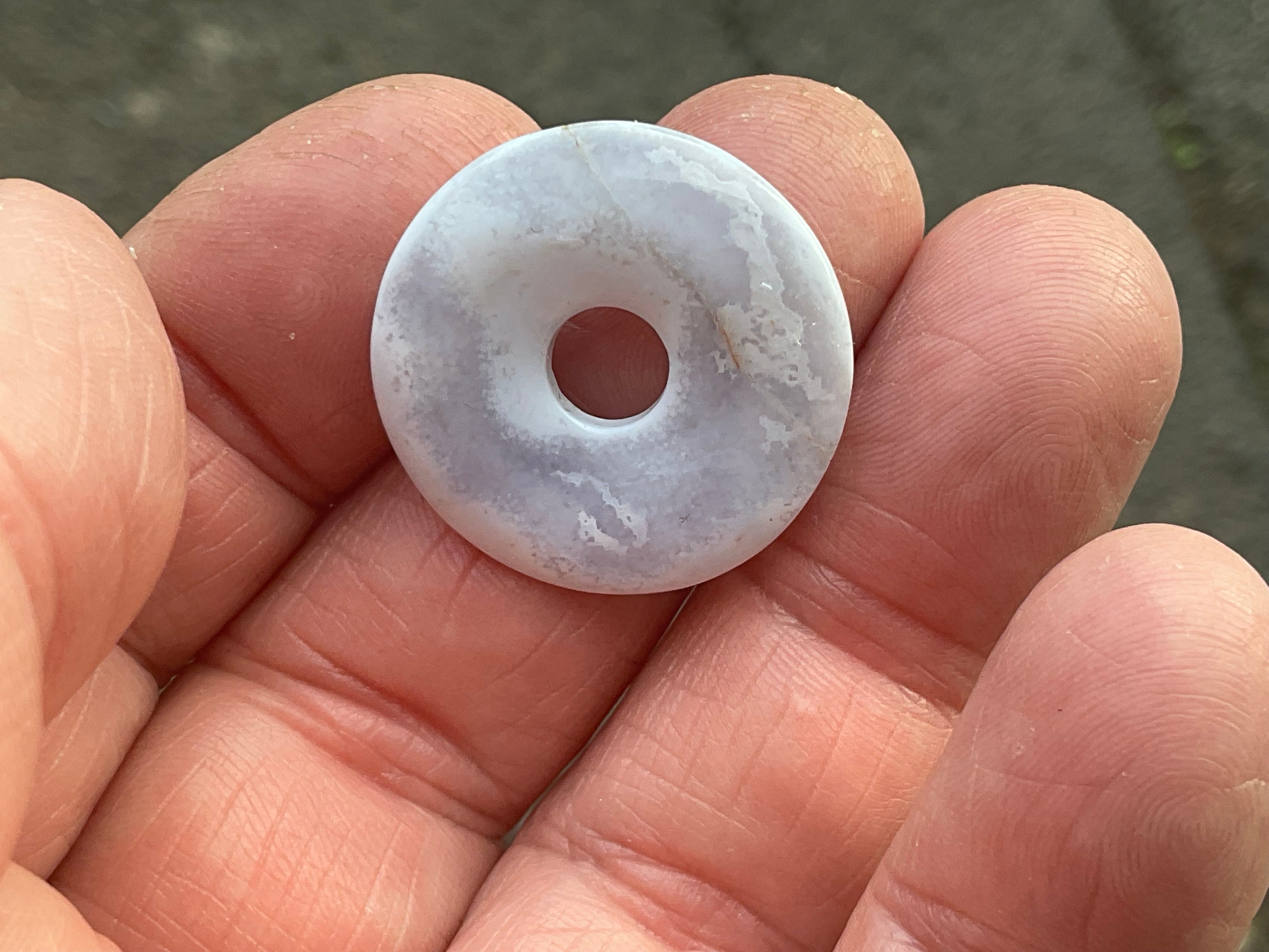 2.5cm Blue Chalcedony Donut 4B