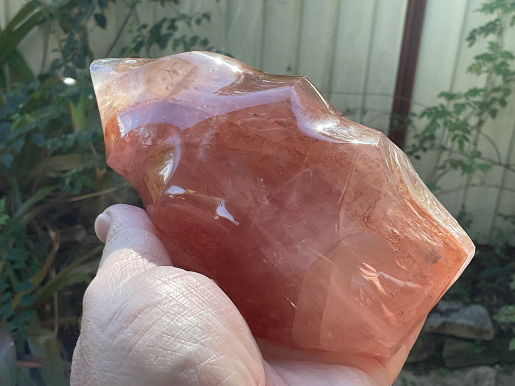 912g Fire Quartz Flame B2