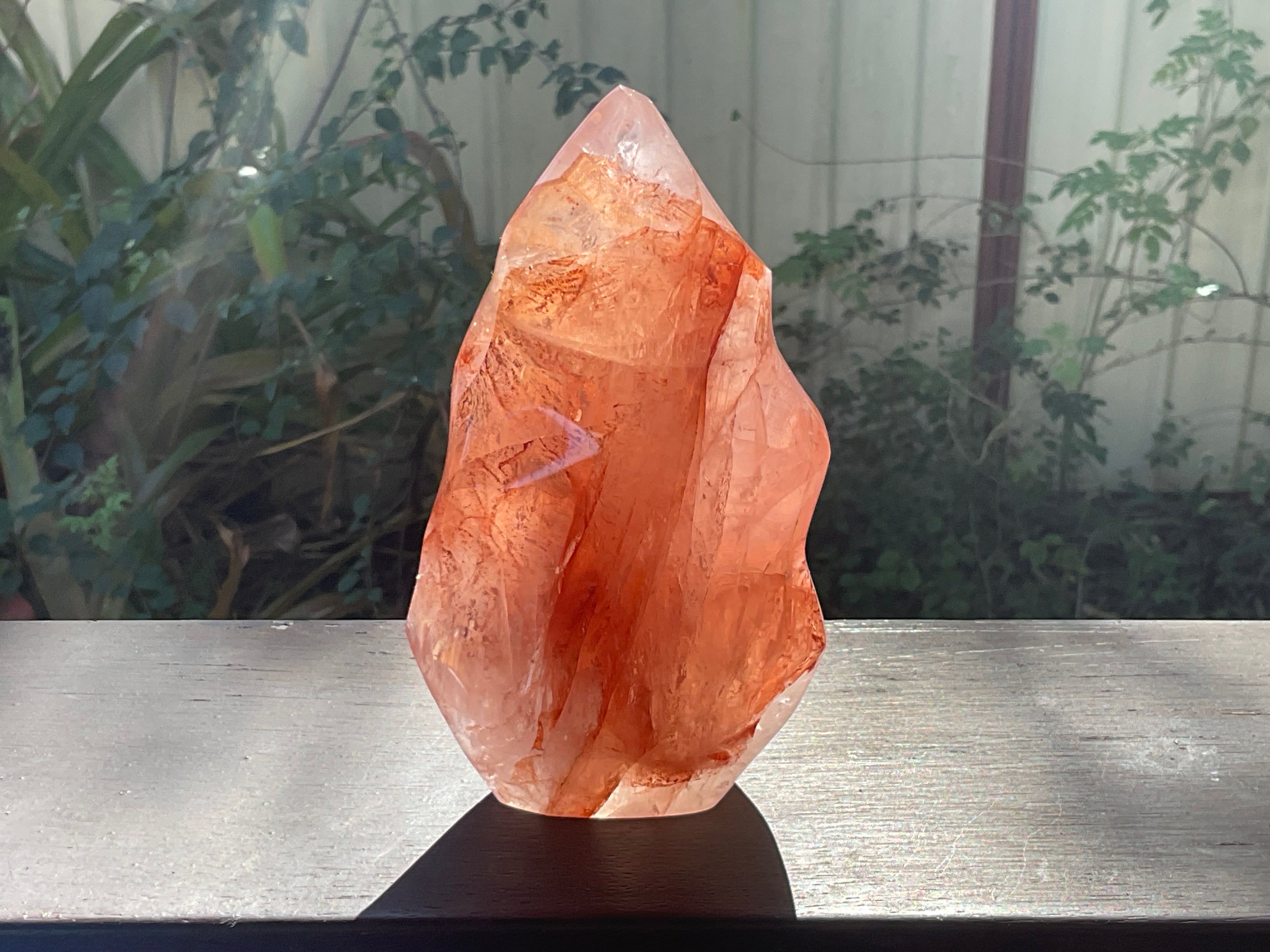 912g Fire Quartz Flame B2
