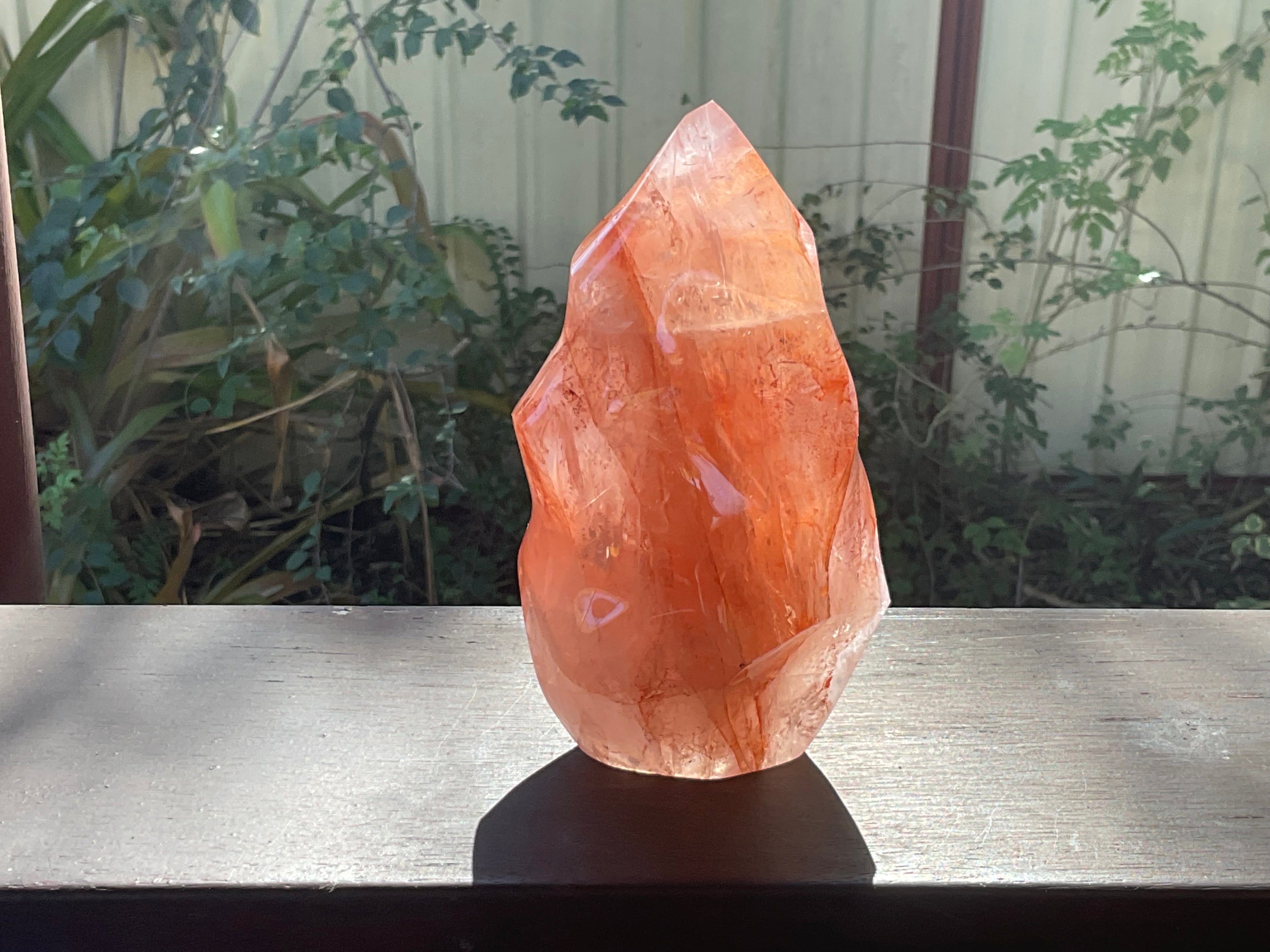 912g Fire Quartz Flame B2