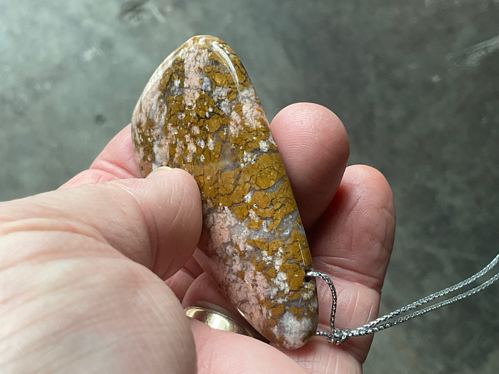 38g Heavily Included Quartz Pendant 5A