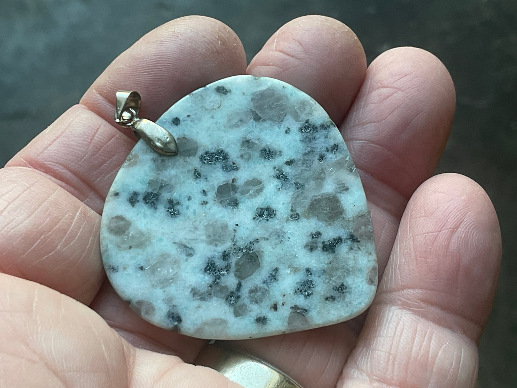 19g Kiwi Jasper Heart Pendant