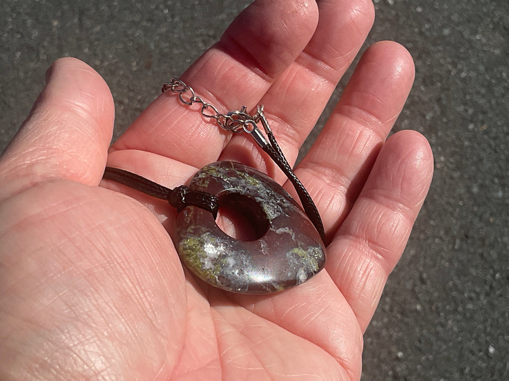 18g Dragons Blood Jasper Heart Pendant 2B