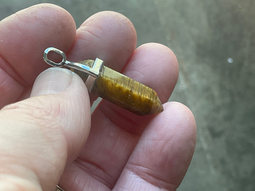4g Tiger Eye Pendant D