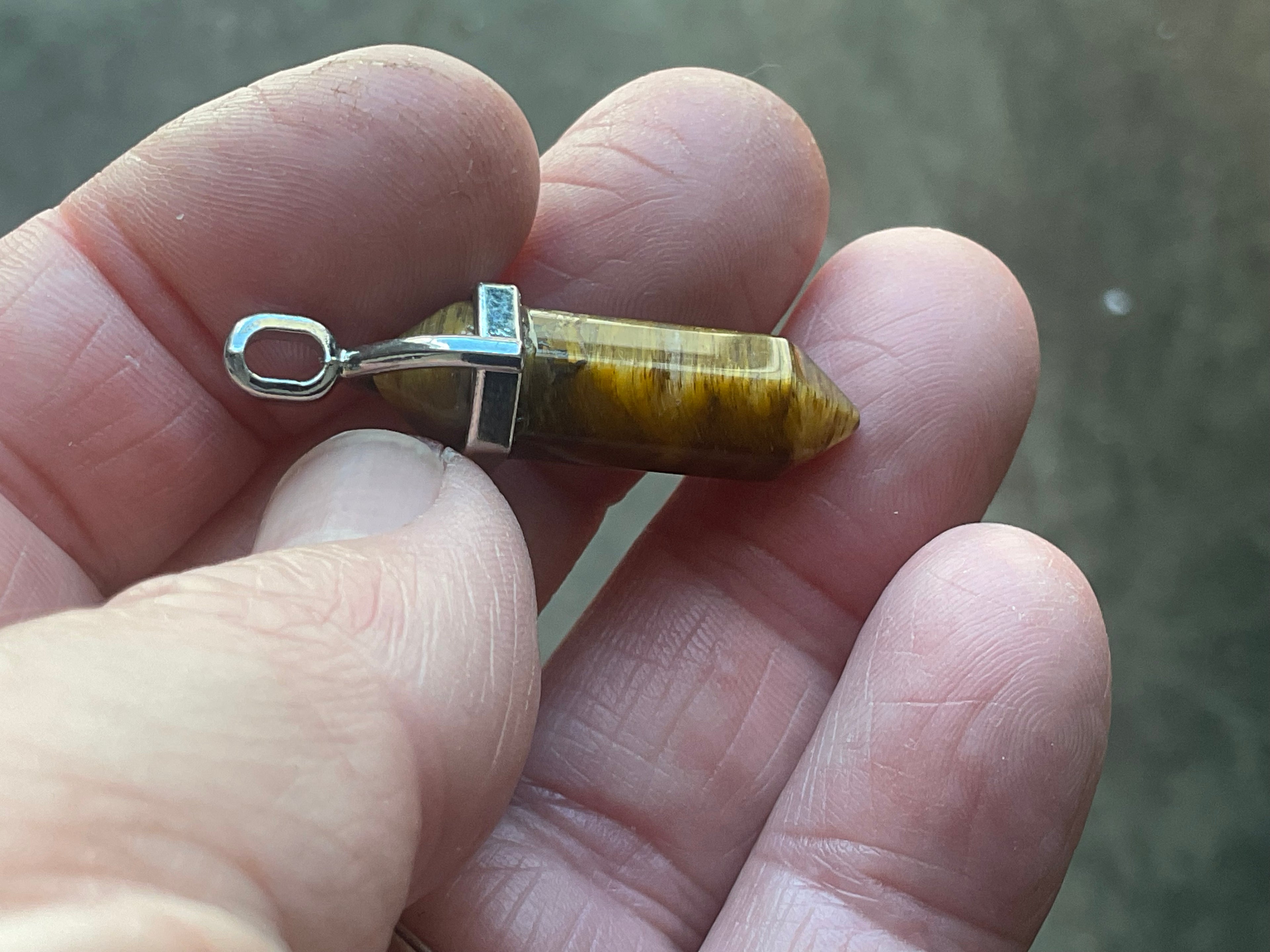 4g Tiger Eye Pendant D