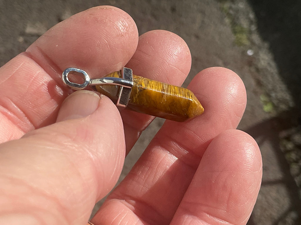 4g Tiger Eye Pendant D