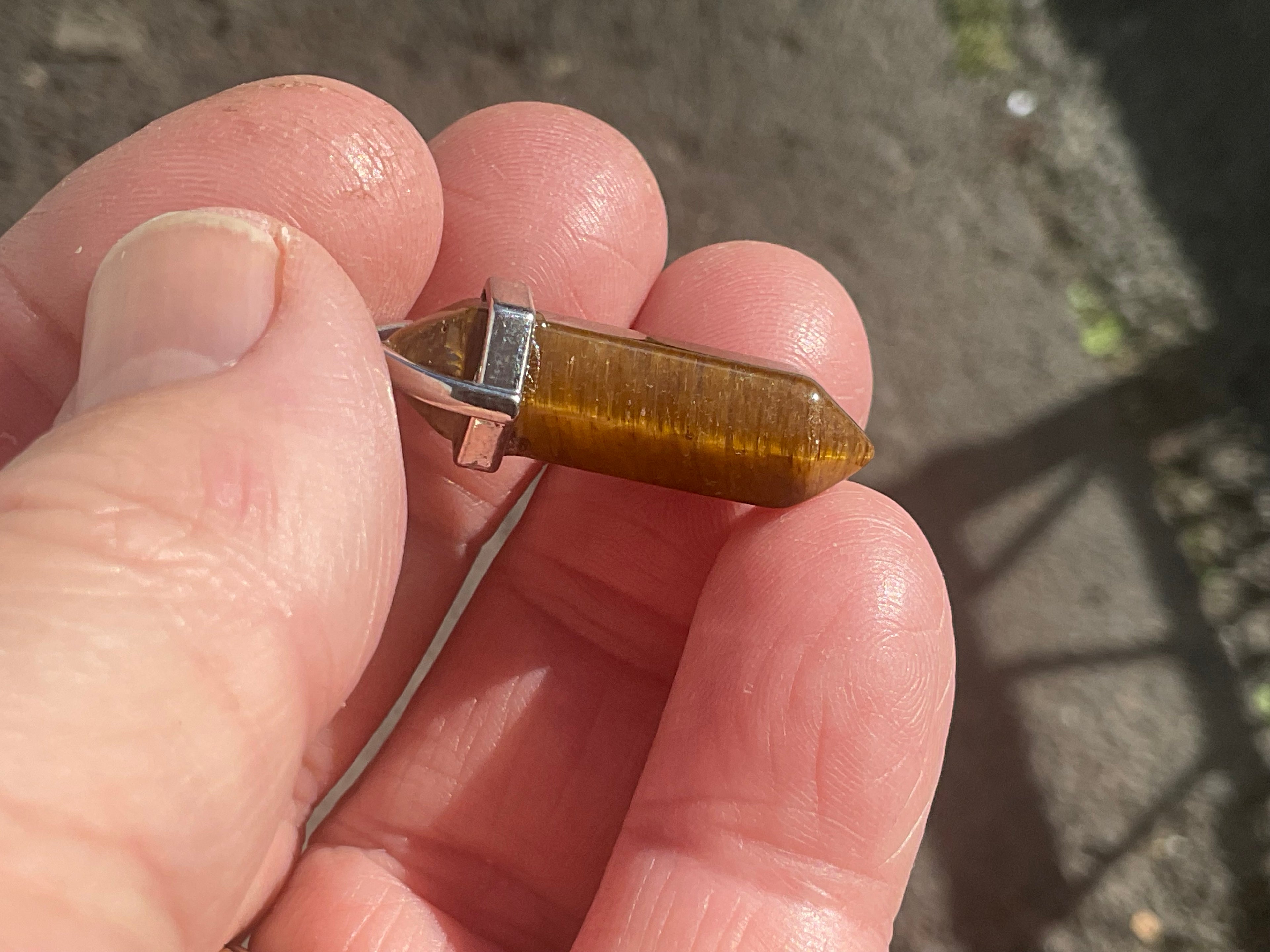 4g Tiger Eye Pendant D