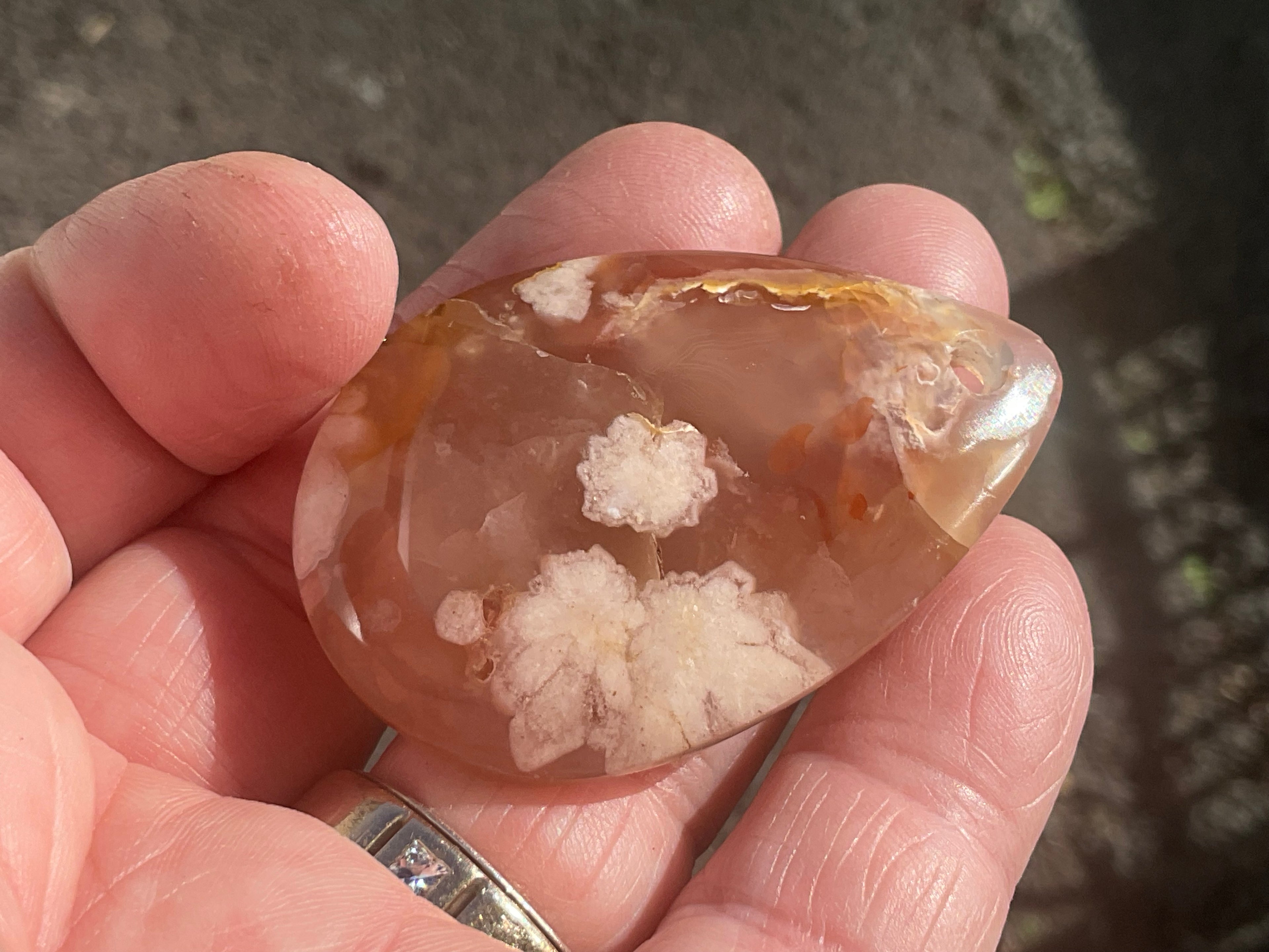20g Flower Agate Pendant B