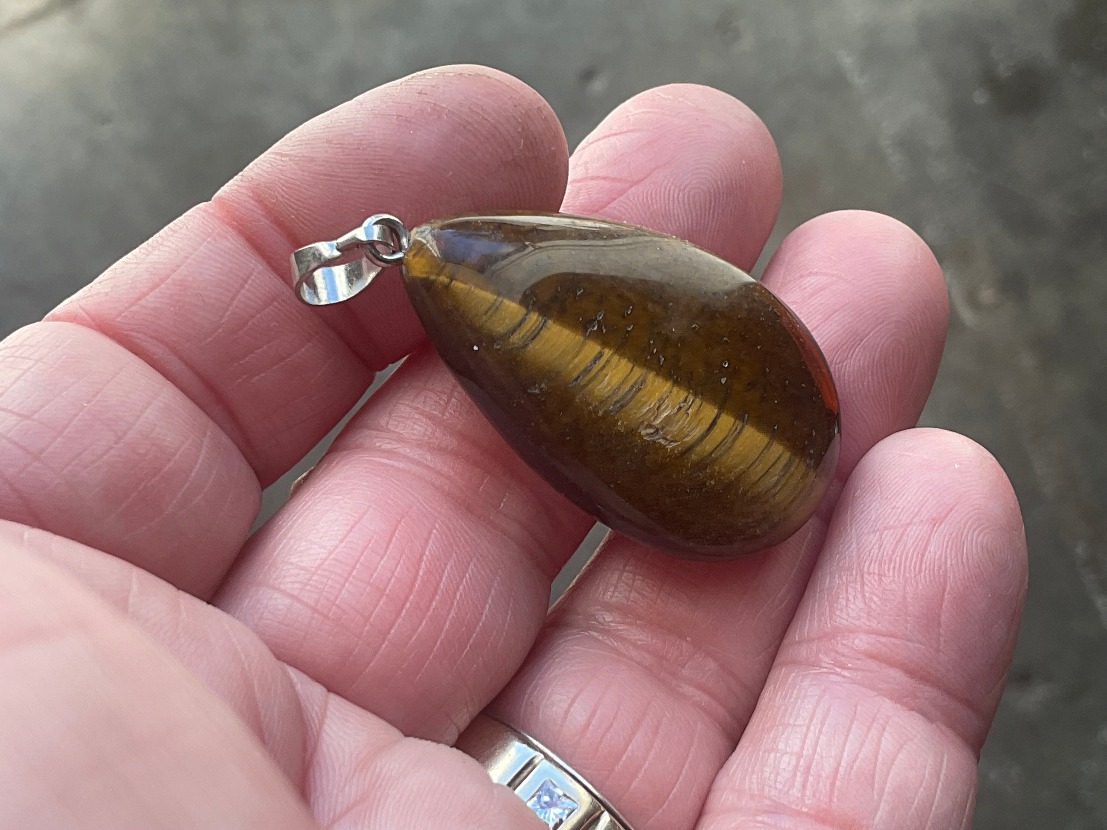 15g Tiger Eye Pendant - Teardrop 3B