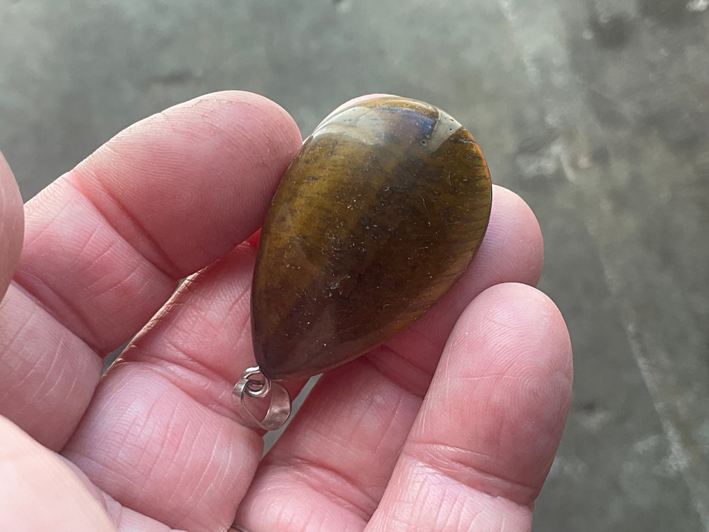 15g Tiger Eye Pendant - Teardrop 3B