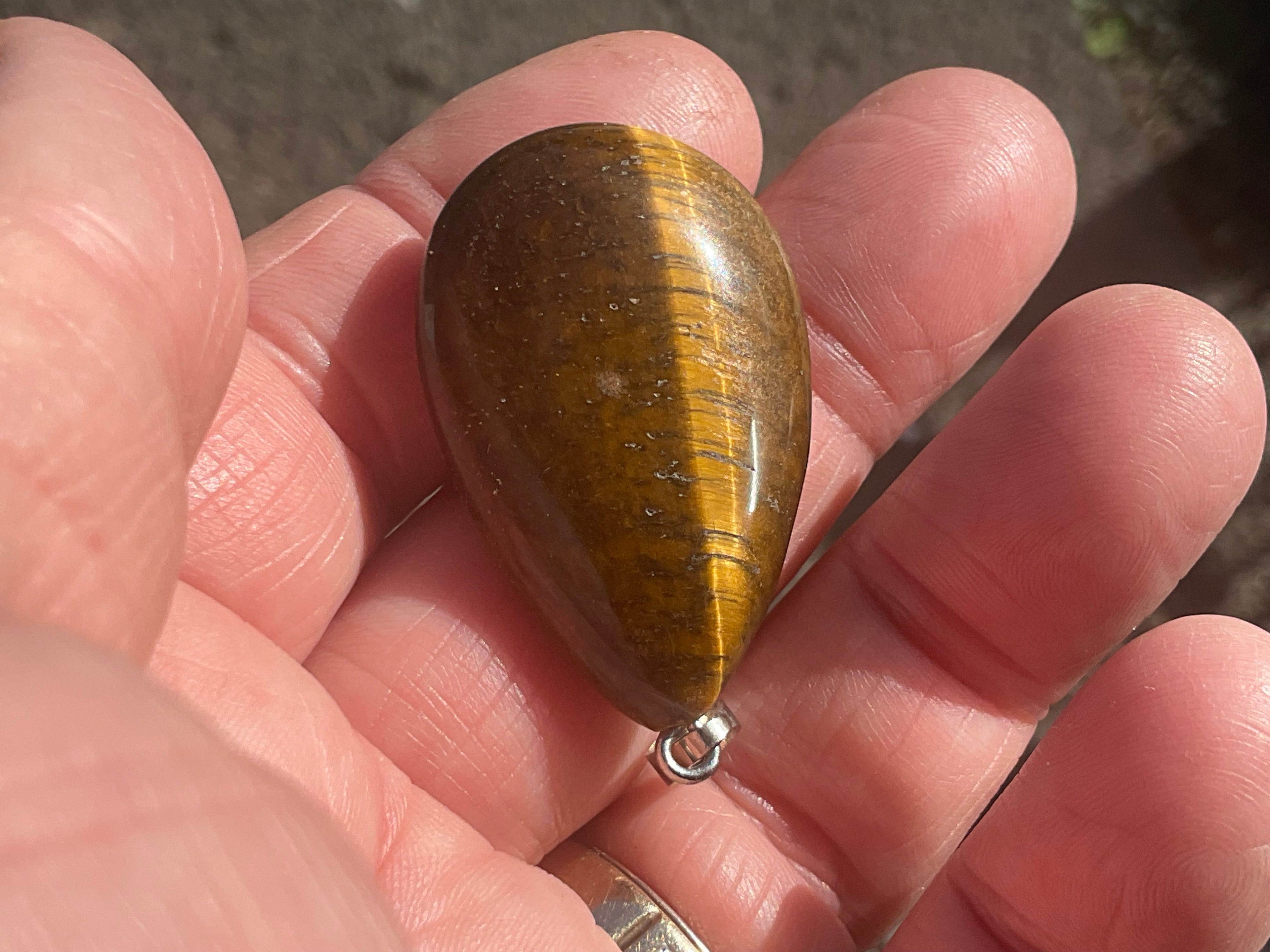 15g Tiger Eye Pendant - Teardrop 3B