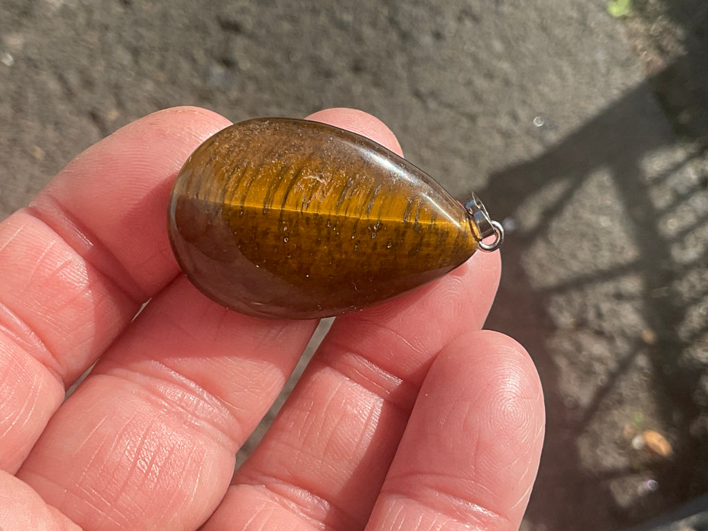 15g Tiger Eye Pendant - Teardrop 3B