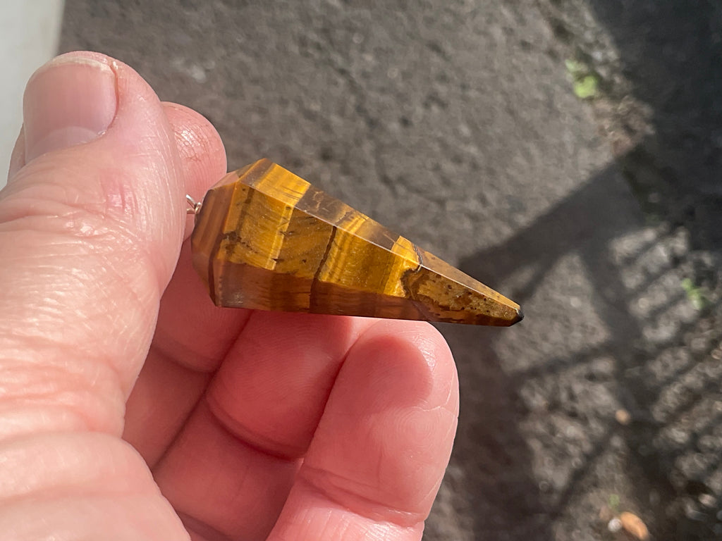 11g Tigers Eye Pendulum C