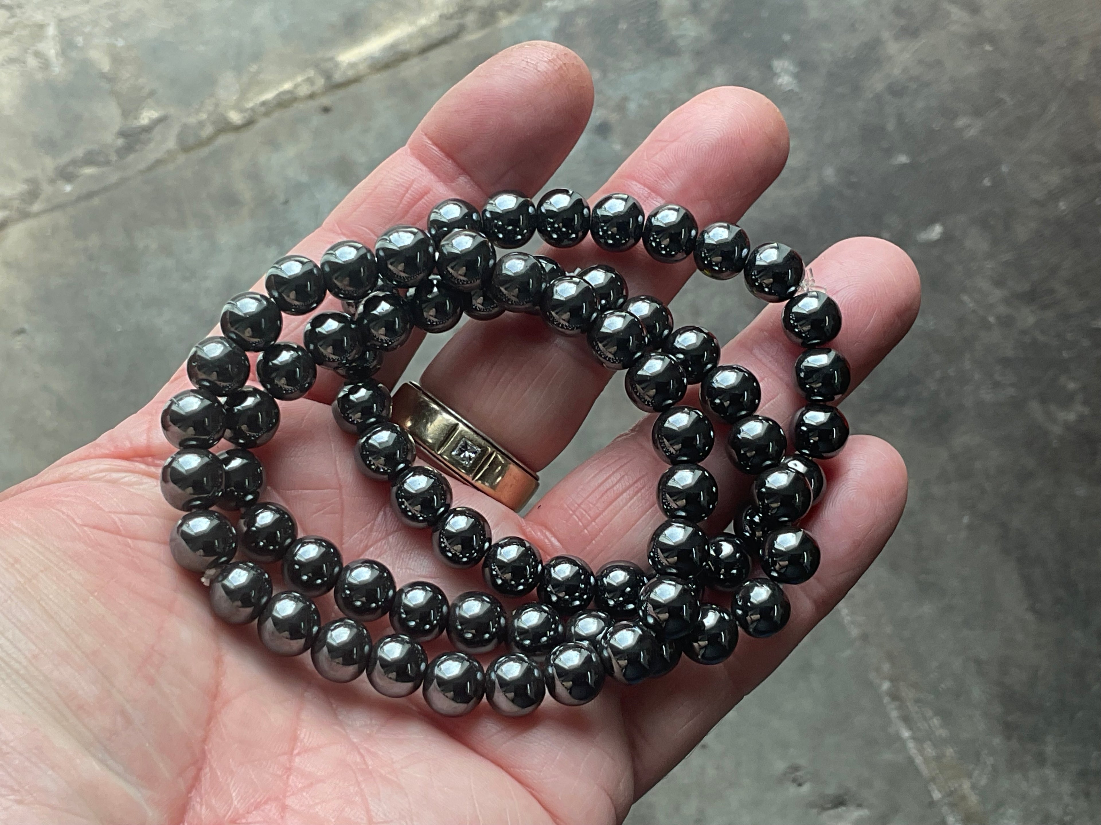 Hematite Round 8mm Bead Bracelet