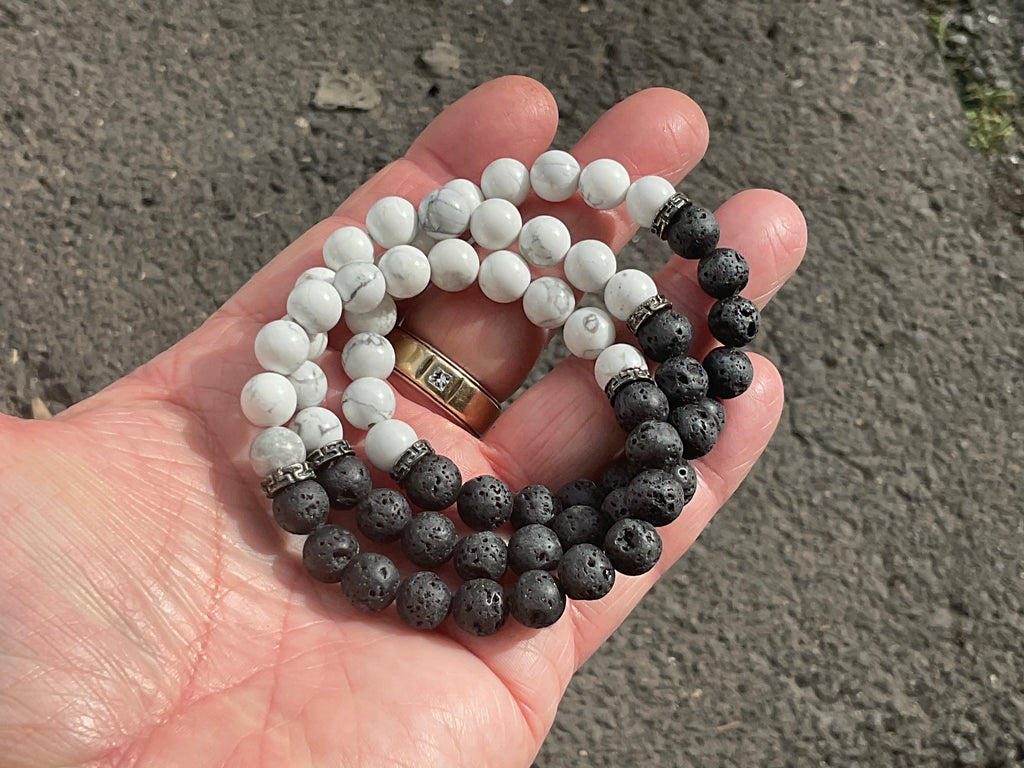 8mm Yin Yang Bead Bracelet (Lava Stone and Howlite)