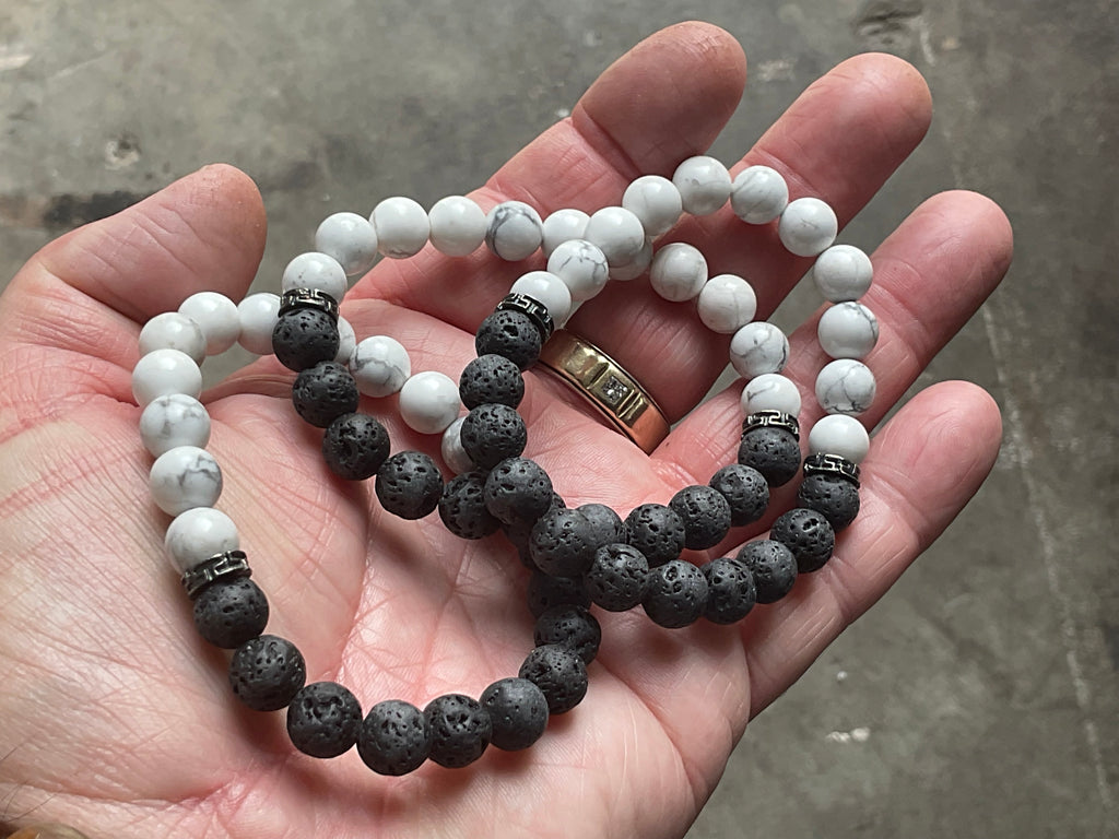 8mm Yin Yang Bead Bracelet (Lava Stone and Howlite)
