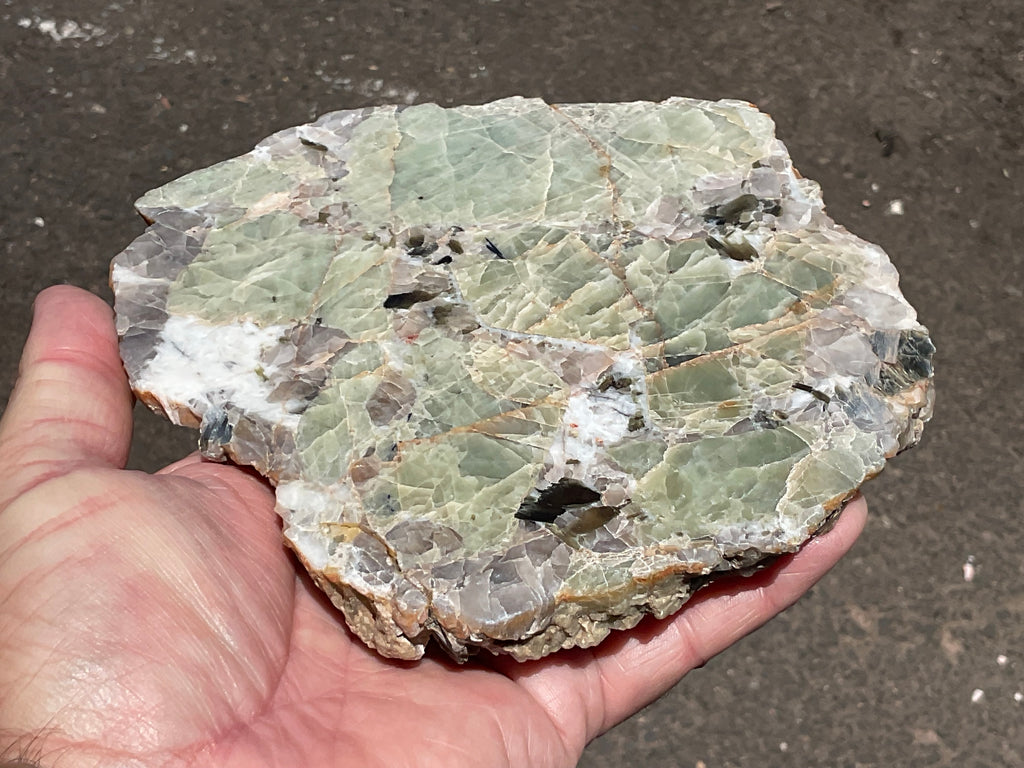 592g Green Beryl, Smokey Quartz and Mica Polished Slab from Yinnietharra