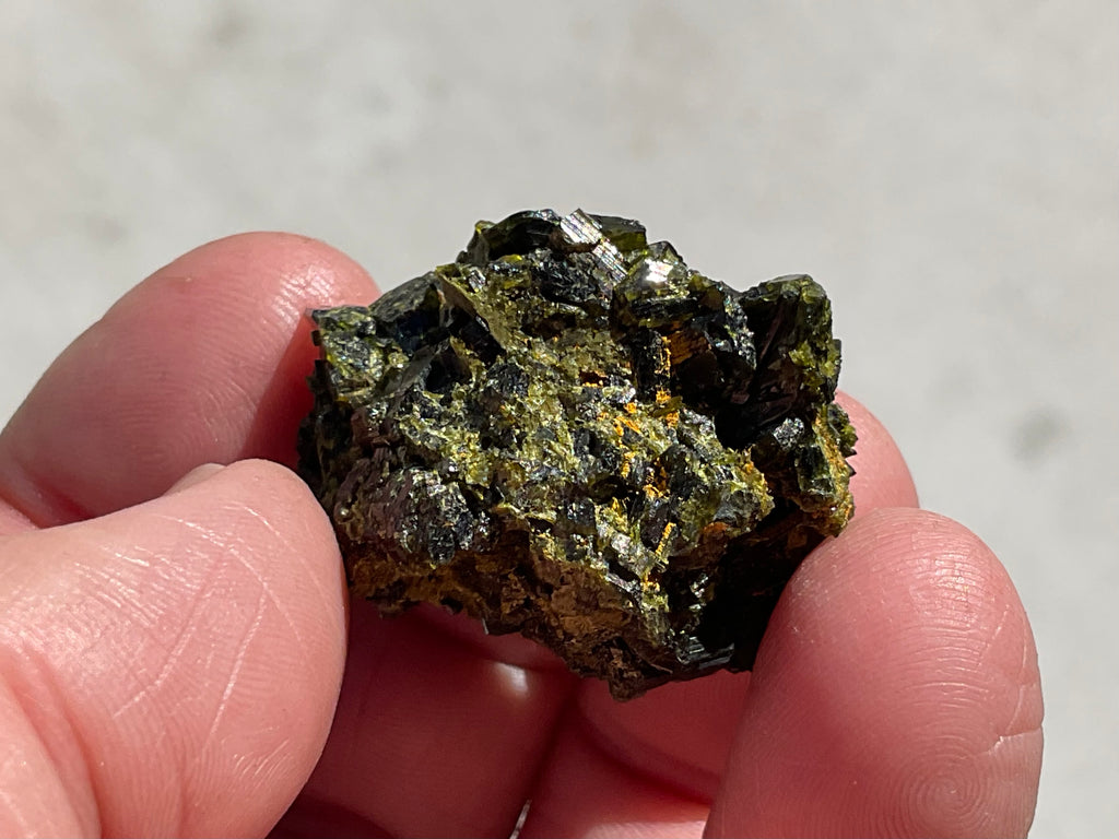 26g Dark Epidote Cluster 1A