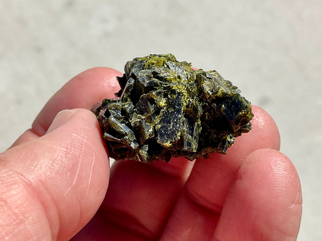 34g Dark Epidote Cluster 1C