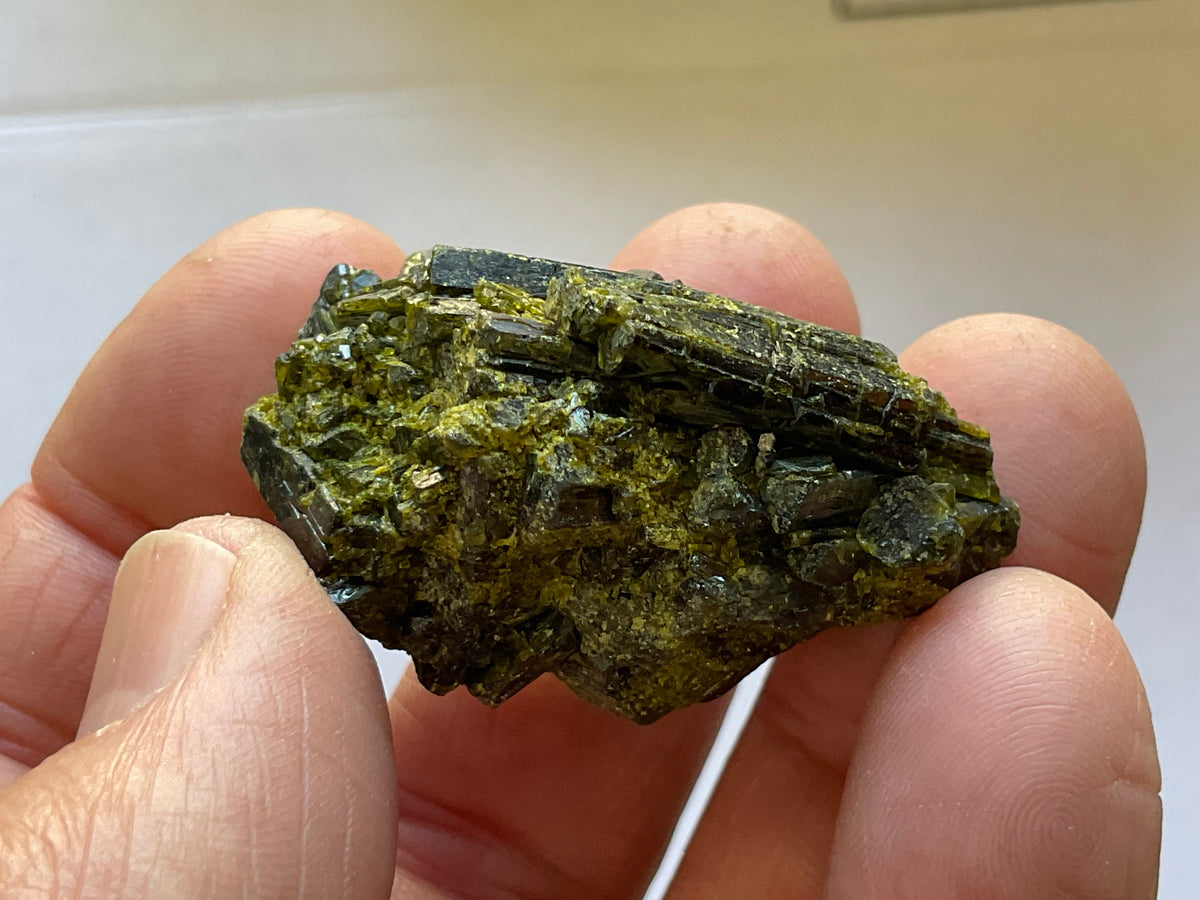 36g Dark Epidote Cluster 1D
