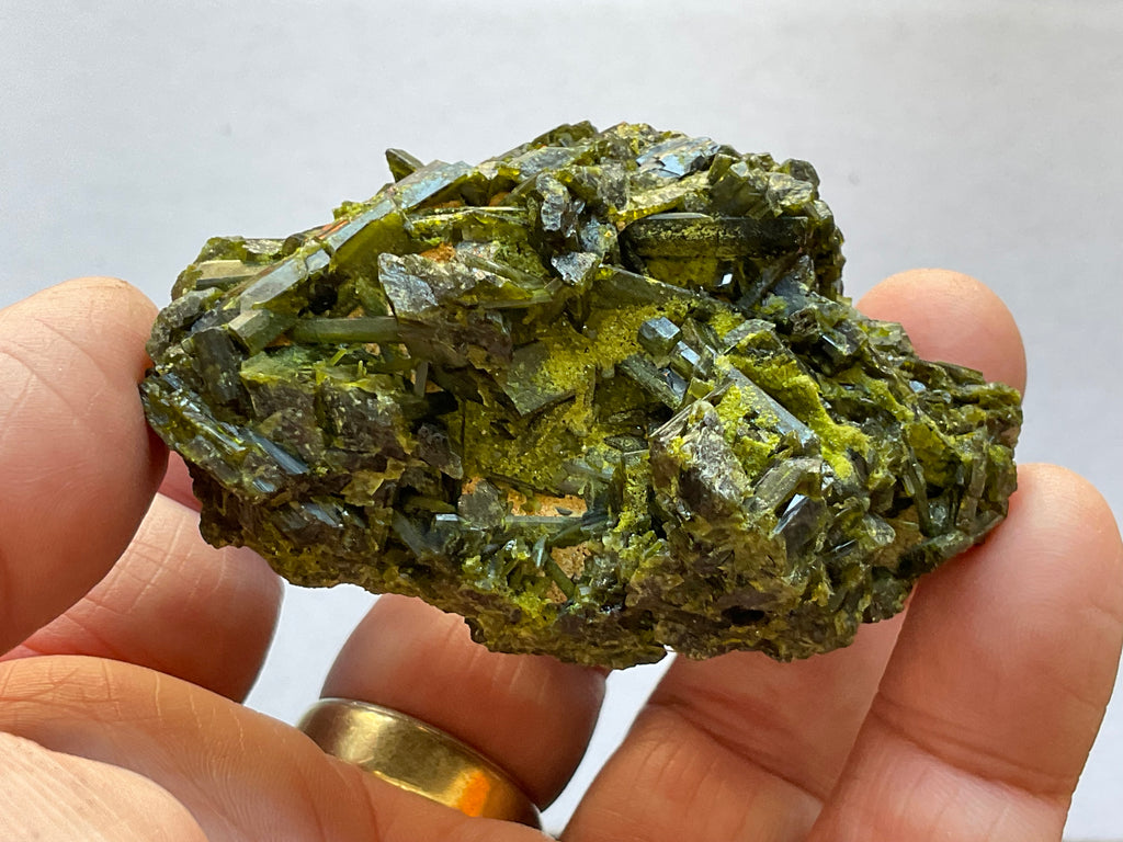 114g Dark Epidote Cluster 5B