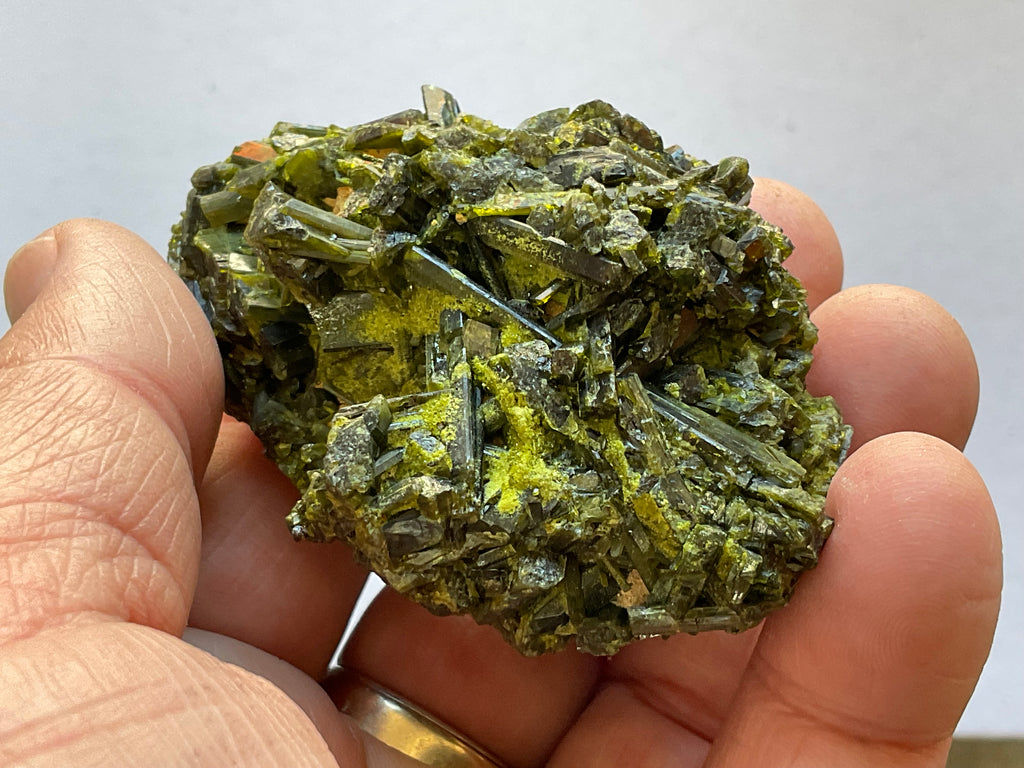 114g Dark Epidote Cluster 5B