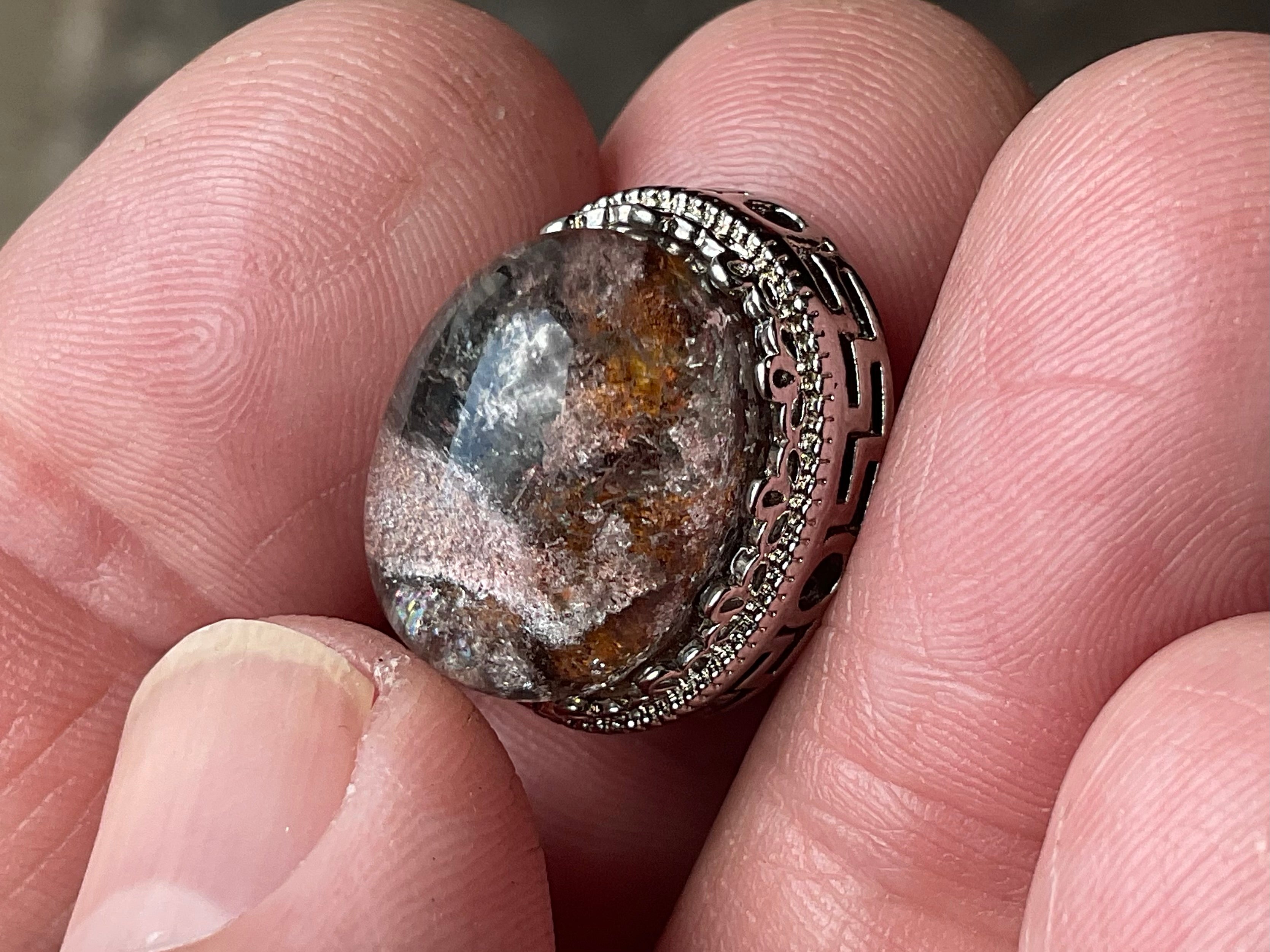 4g Lodelite Cabochon in Antique Style setting A