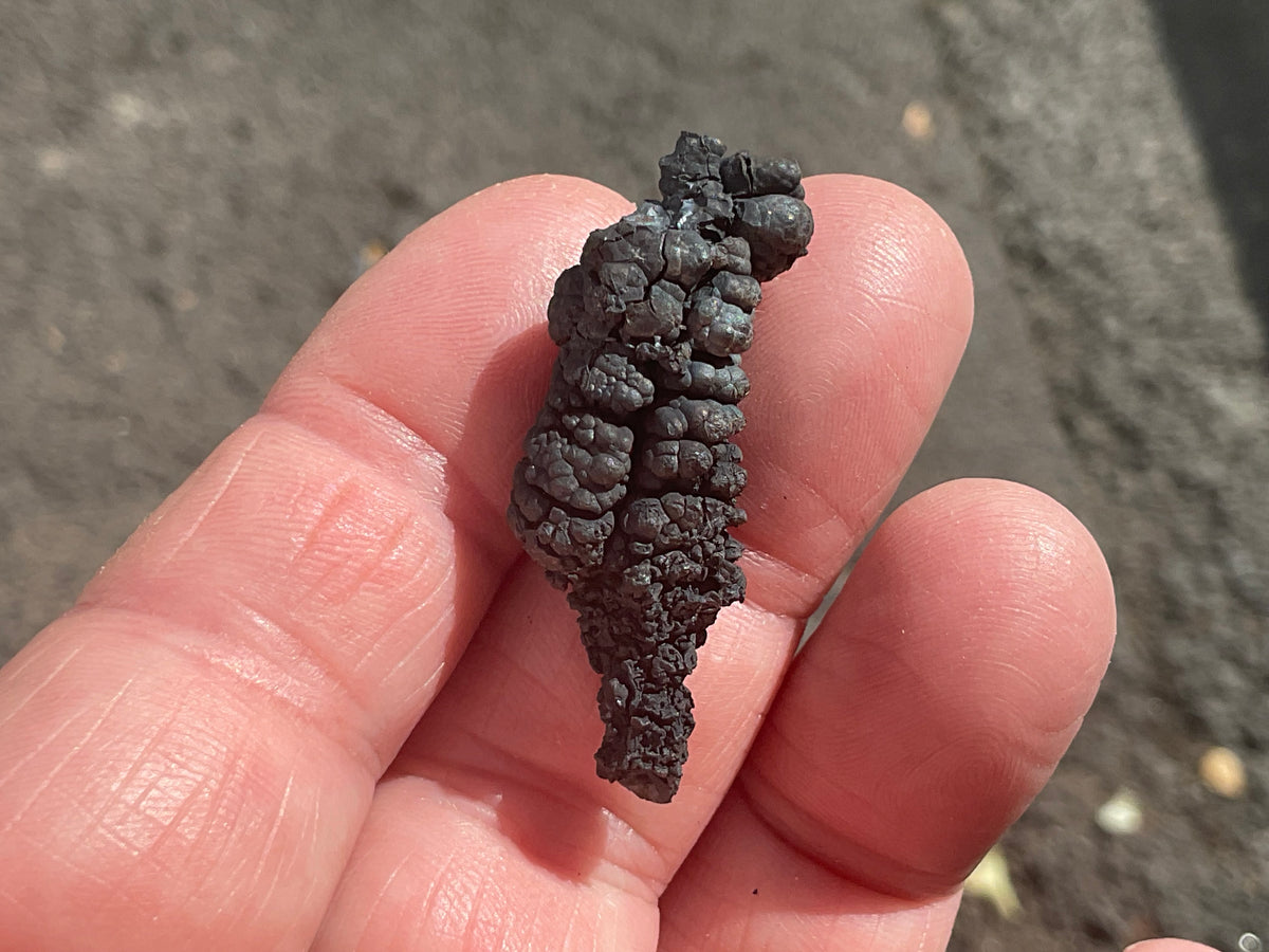8g Lithiophorite with Cryptomelane Specimen 4B