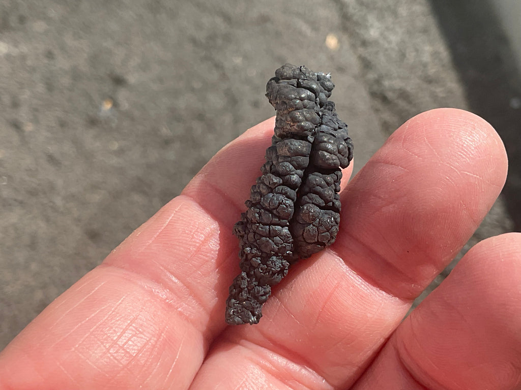 8g Lithiophorite with Cryptomelane Specimen 4B