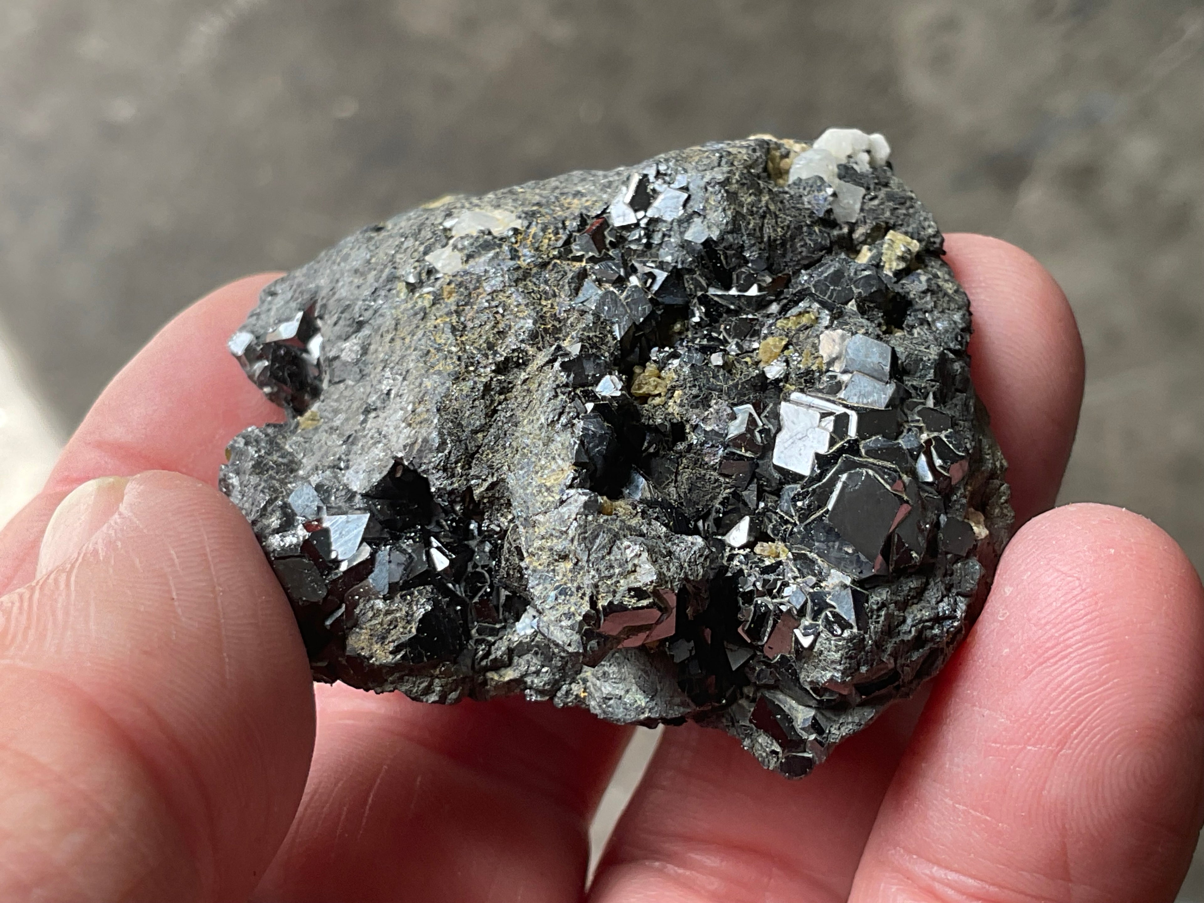 118g Magnetite with Calcite Specimen
