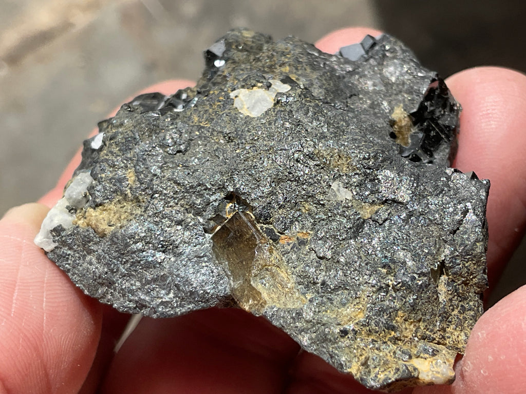 118g Magnetite with Calcite Specimen