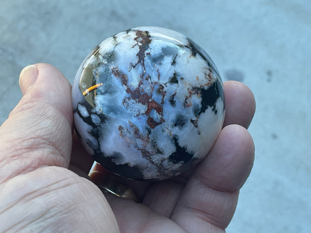 174g Black Flower Agate 3B