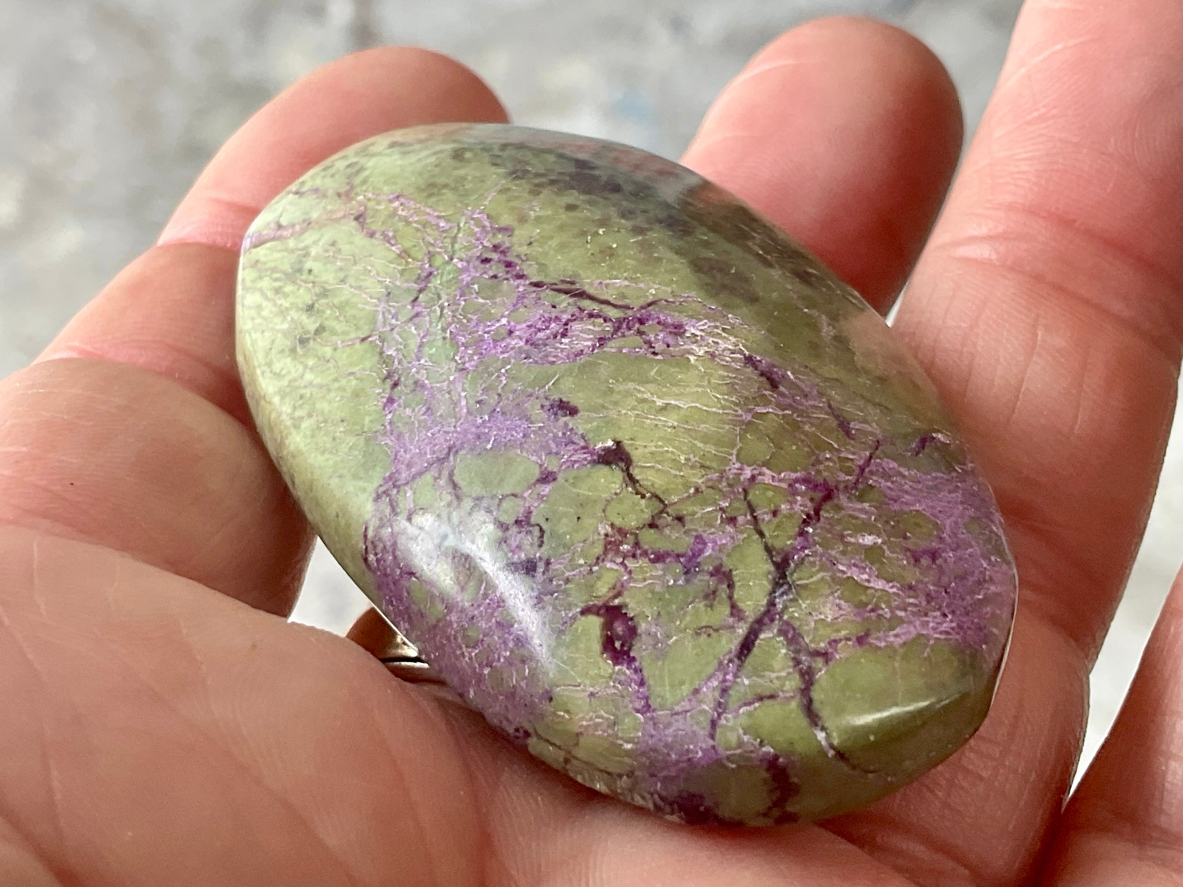 46g Atlantisite Palmstone 7B