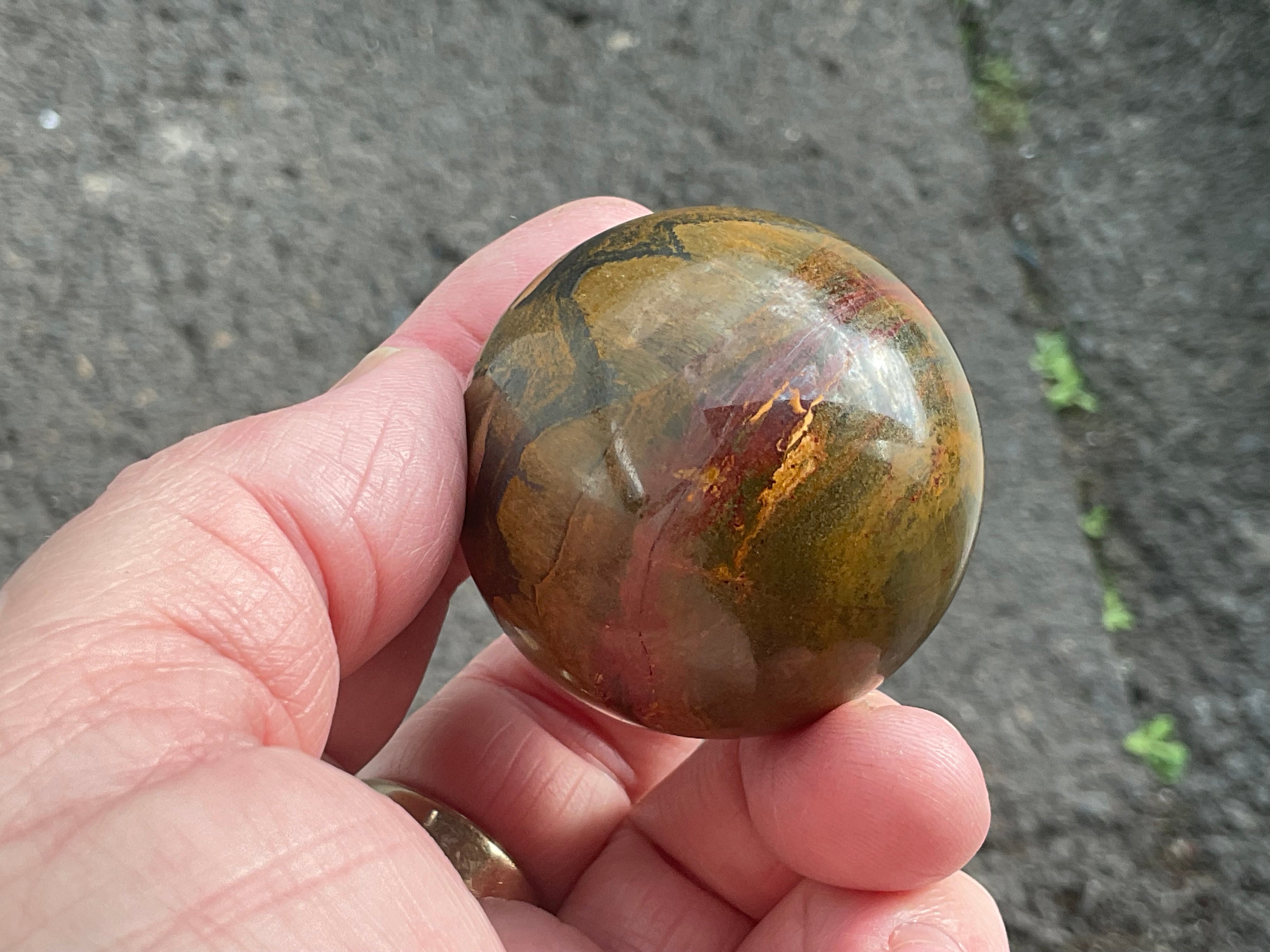 130g Tiger Iron Sphere 1A