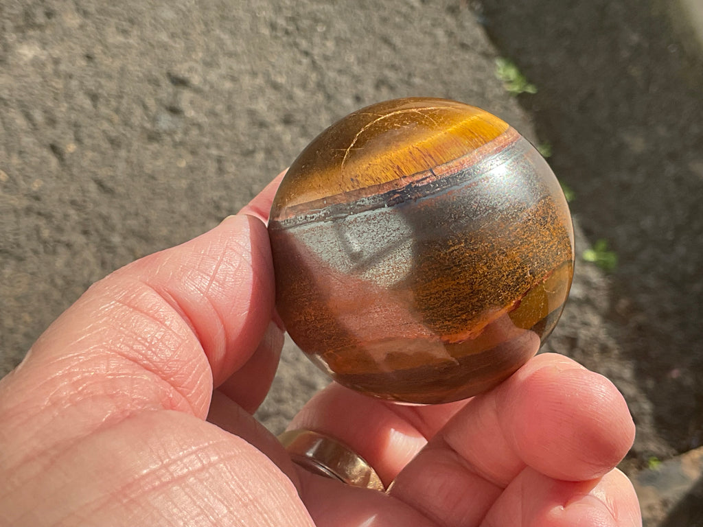 200g Tiger Iron Sphere 3A