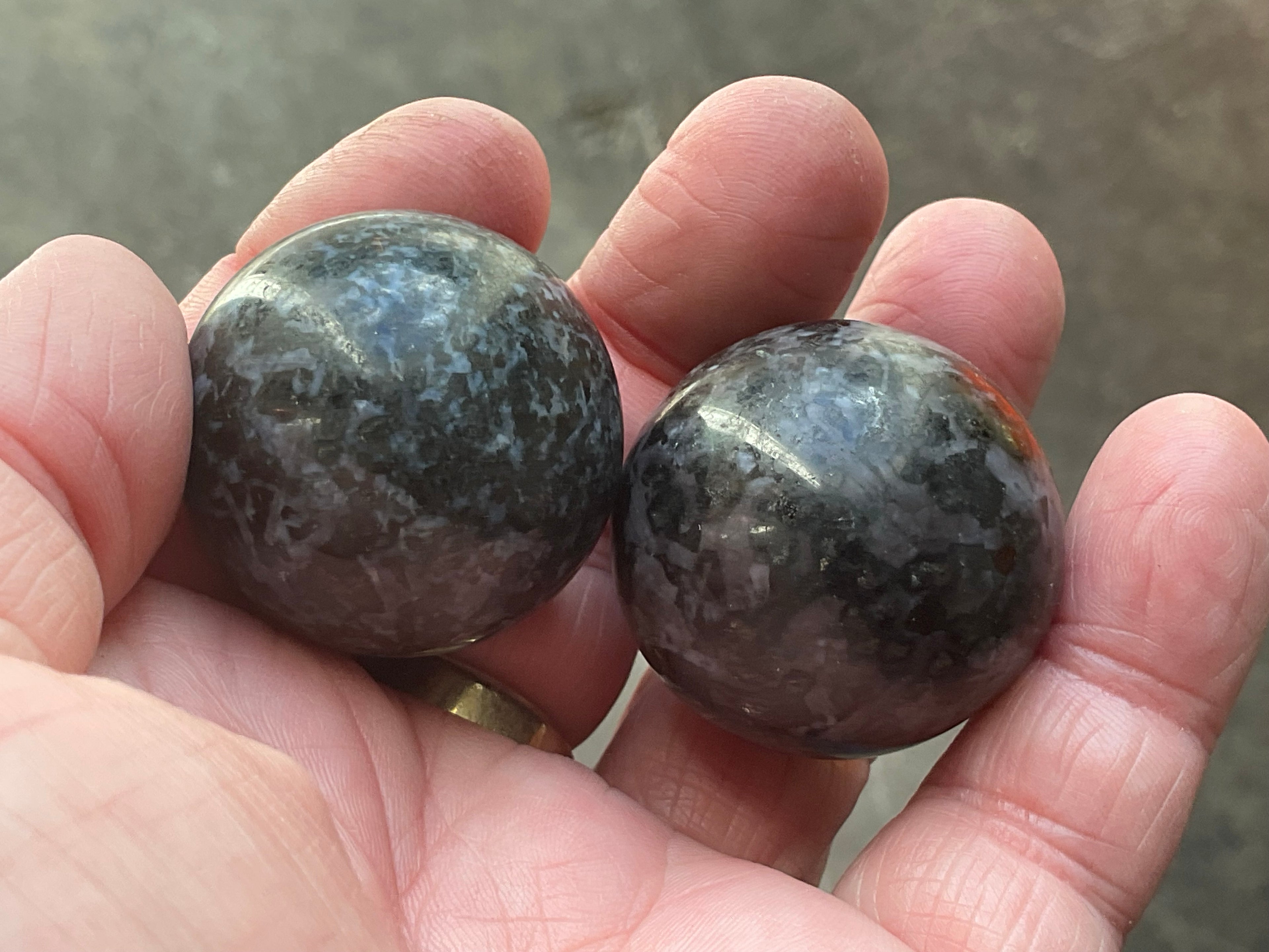 114g Mystic Merlinite Mediation Ball Pair F