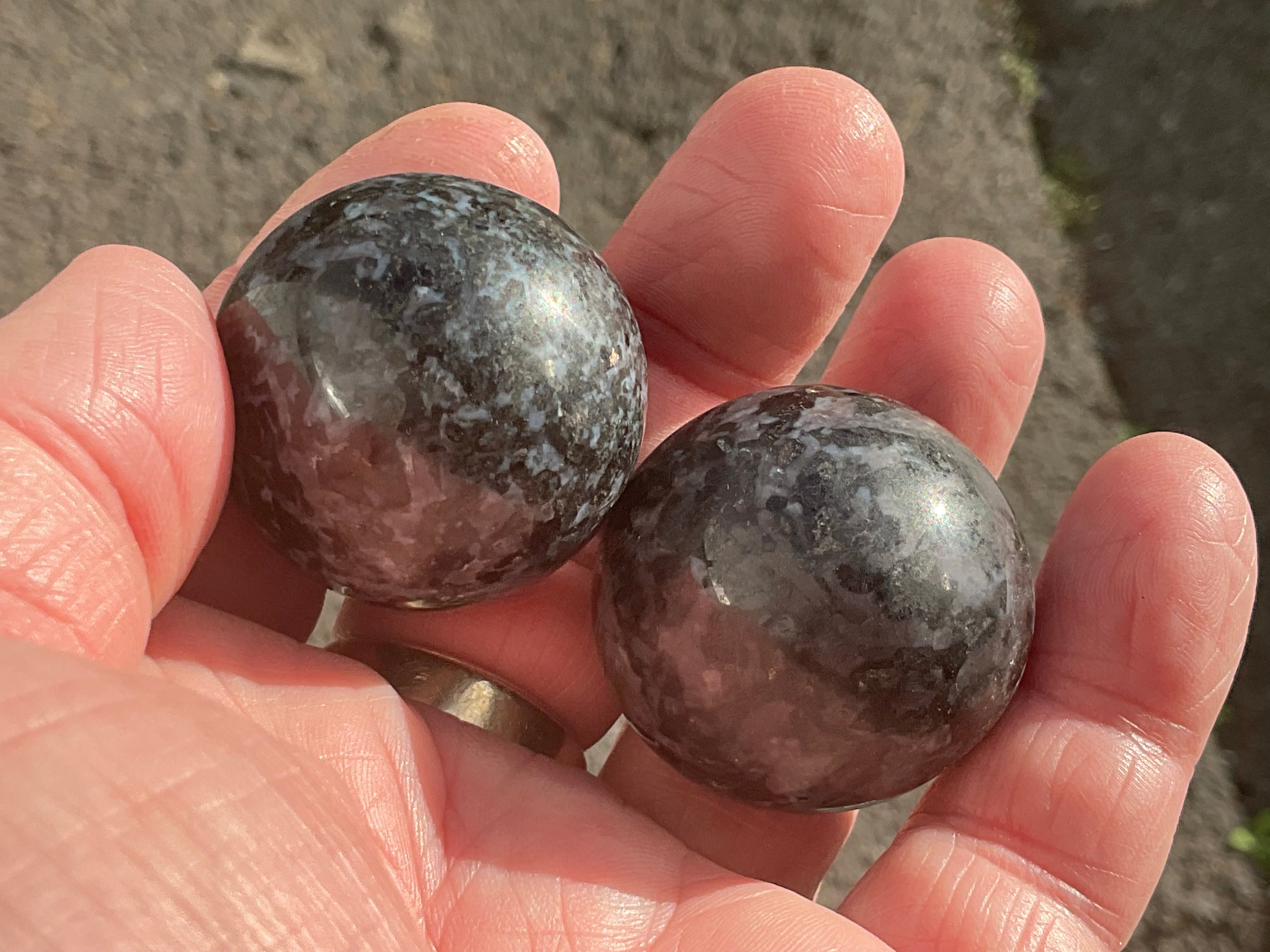 114g Mystic Merlinite Mediation Ball Pair F