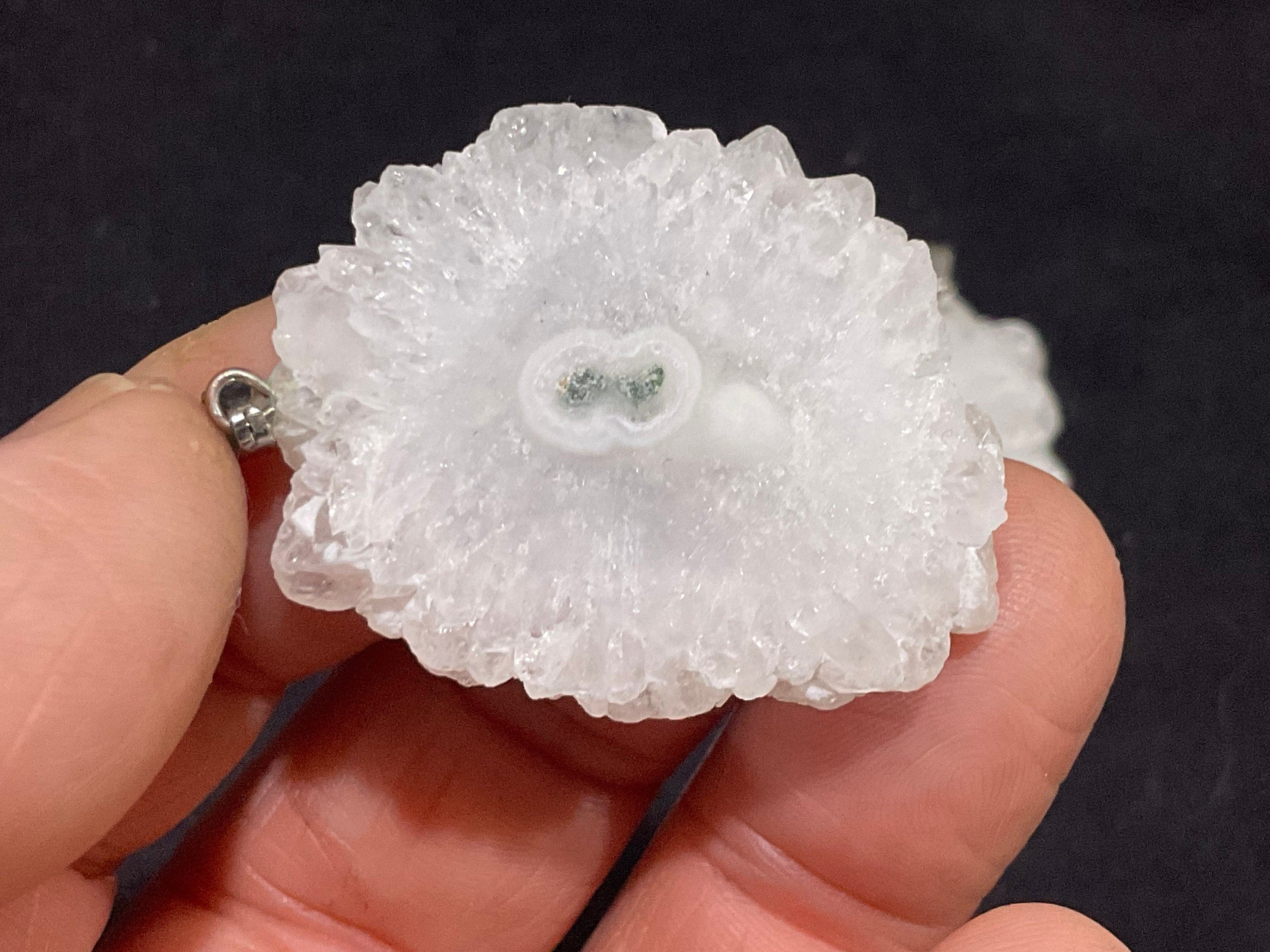 12g Solar Quartz Pendant 1A