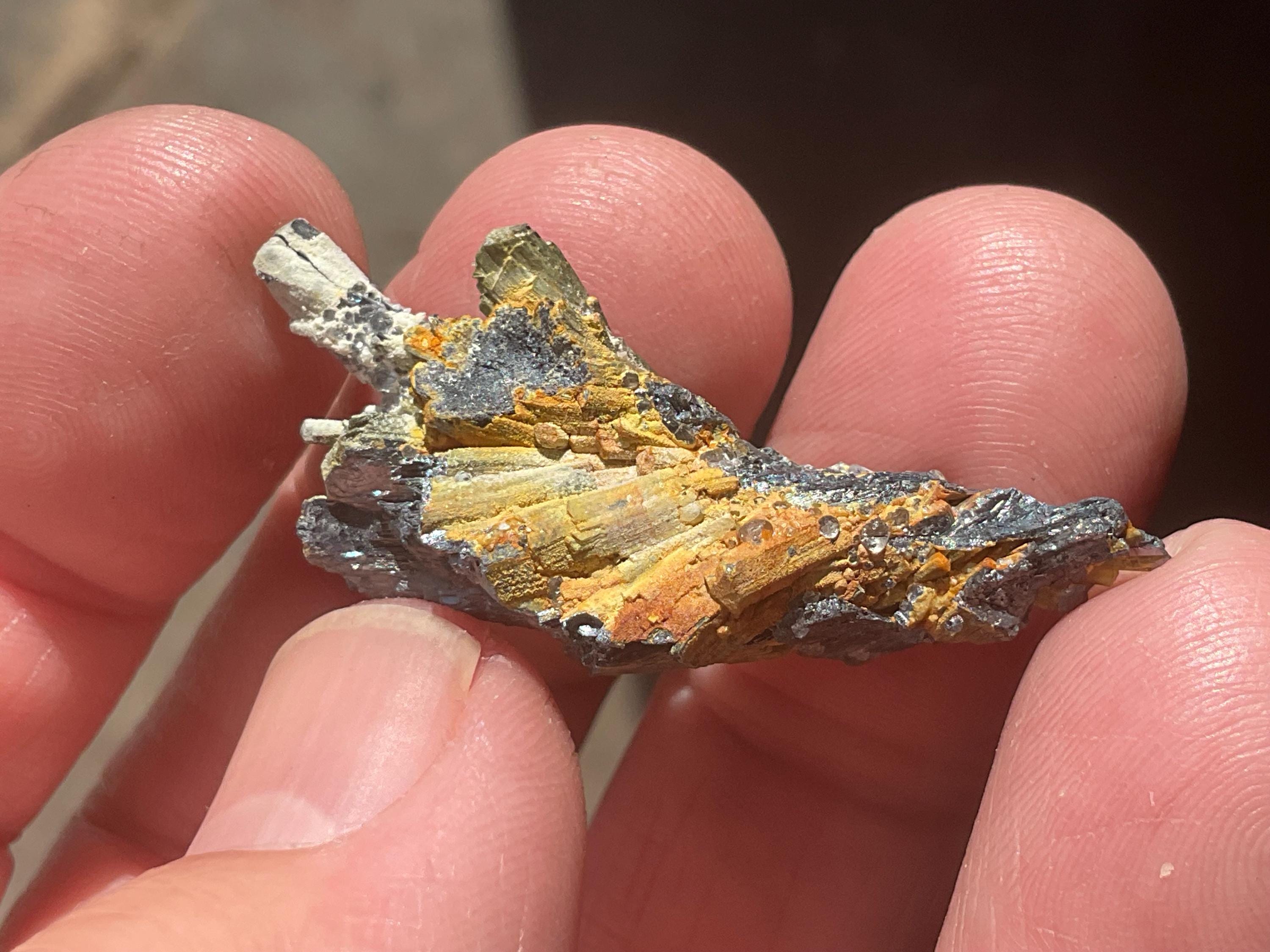8g Botryoidal Fluorite and Valentinite on Stibnite Specimen 3A from Jiangxi, China