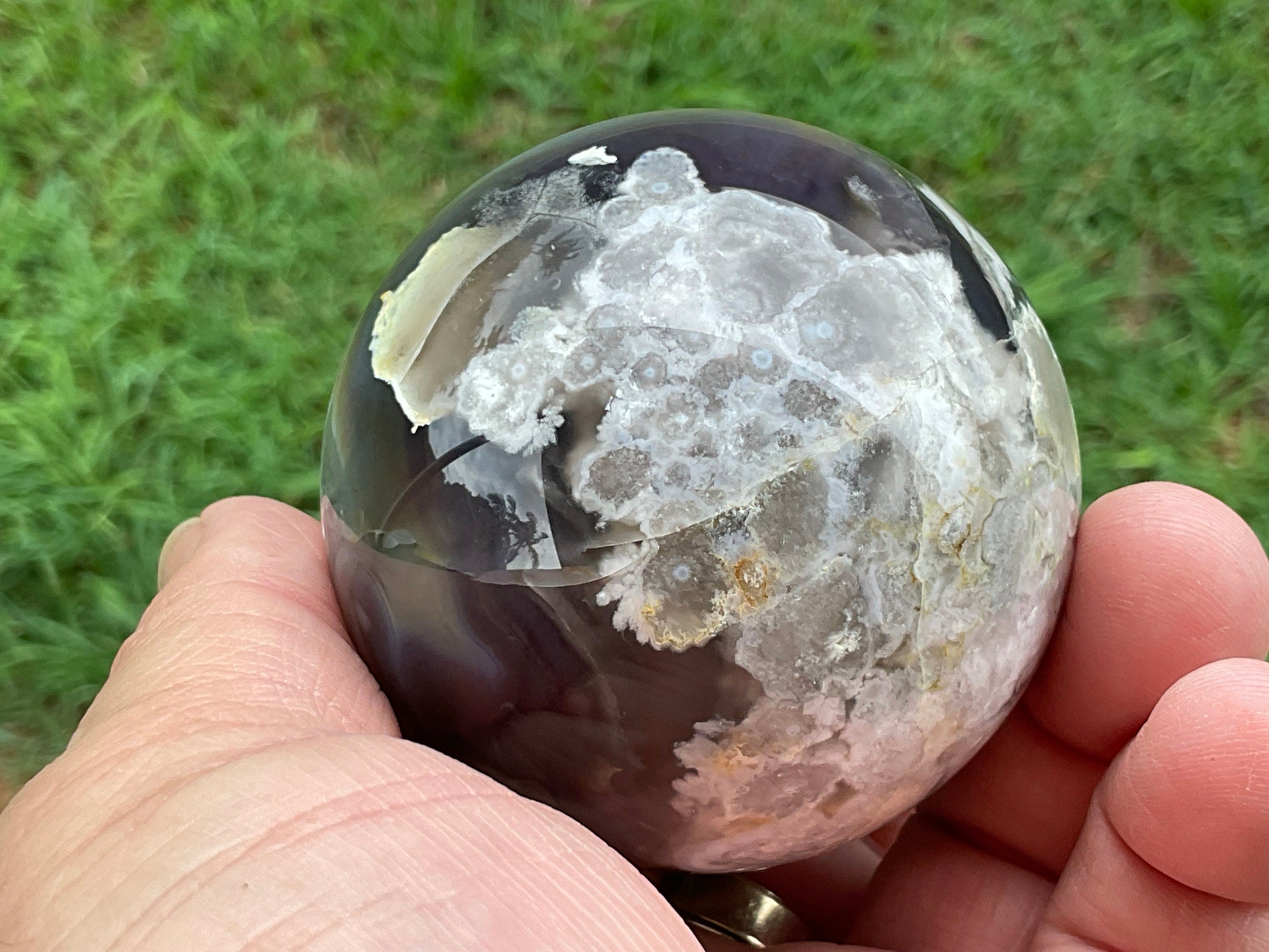 Imperfect 304g Black Flower Agate 5A