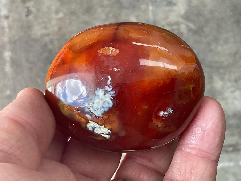 142g Carnelian Orca Agate Palmstone 5B
