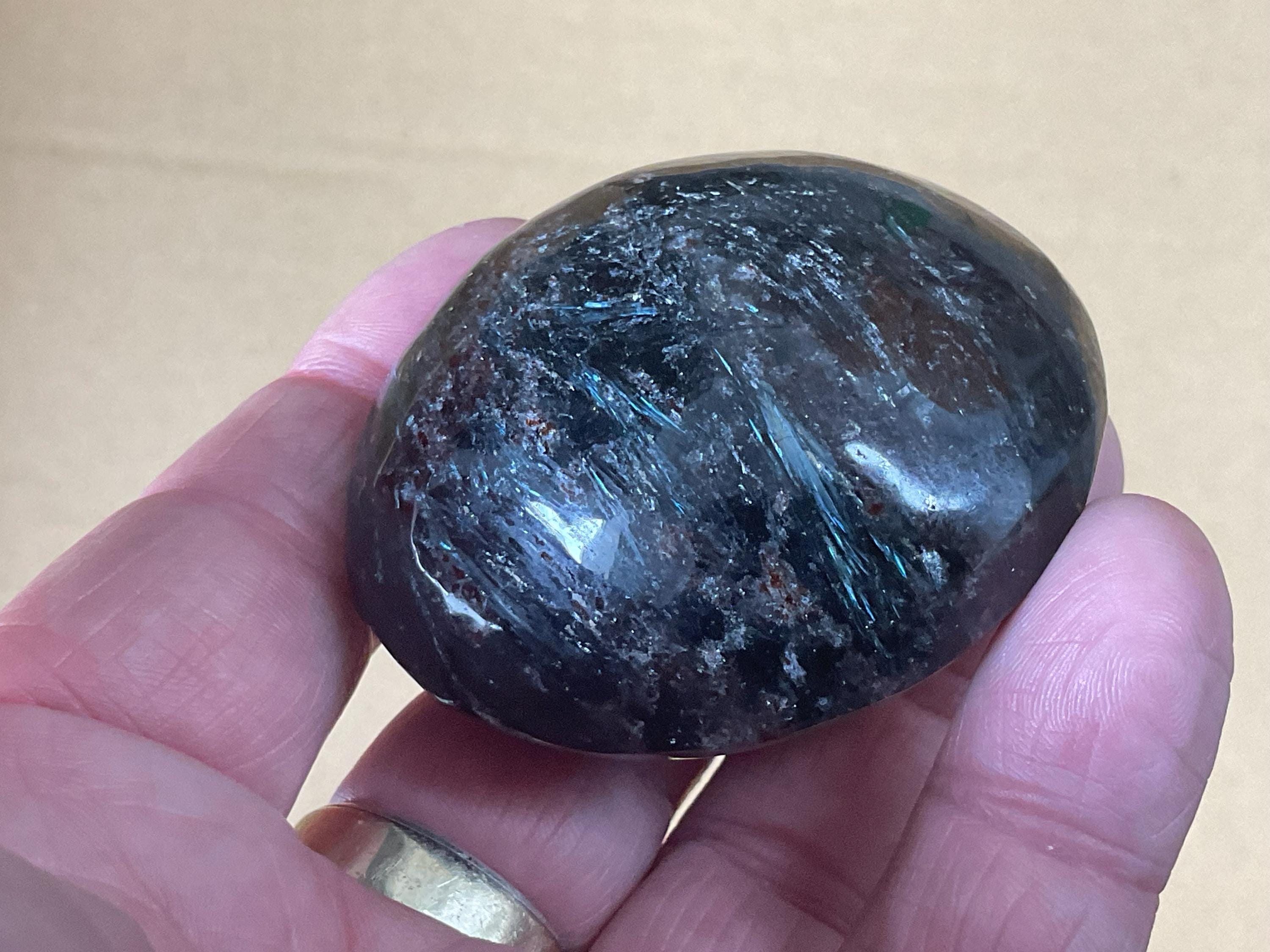122g Arfvedsonite with Minor Eudialyte Palmstone 11C