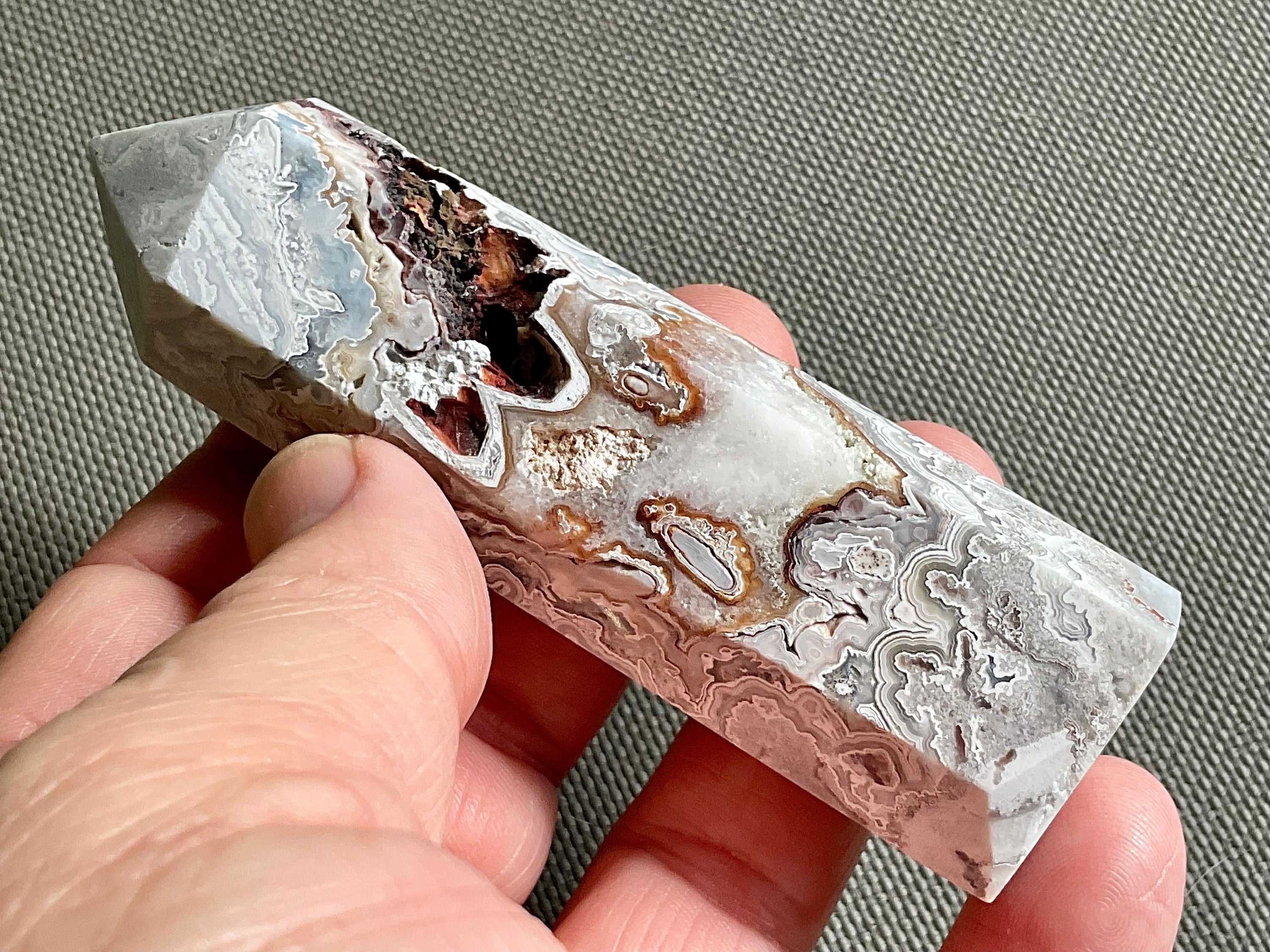 100g Mexican Crazy Lace Agate Generator D