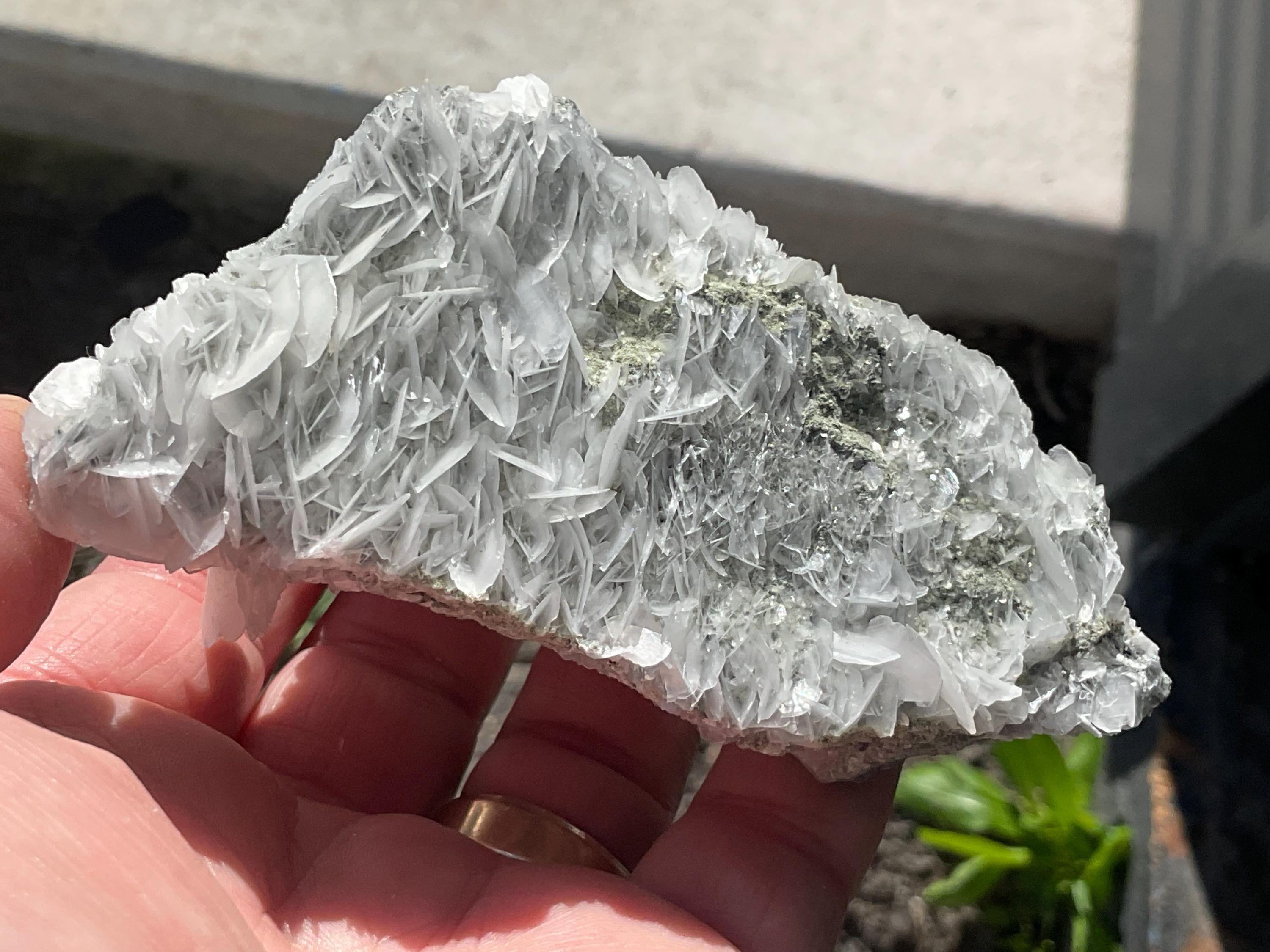 214g UV Reactive “Angel Wing” Calcite Specimen 2A from Hunan, China