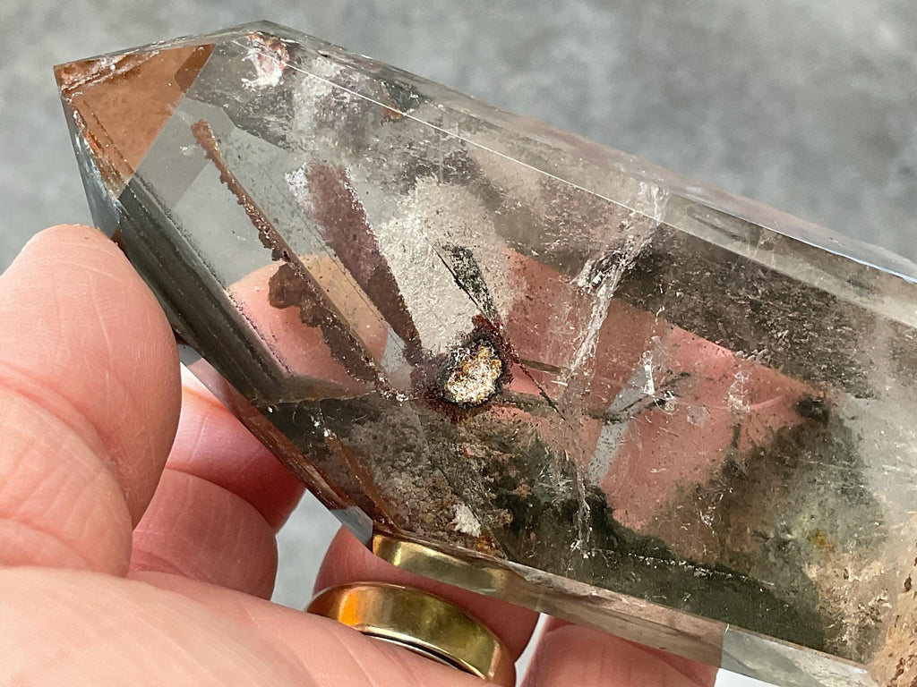 260g Garden Quartz Polished with stand Point 2B