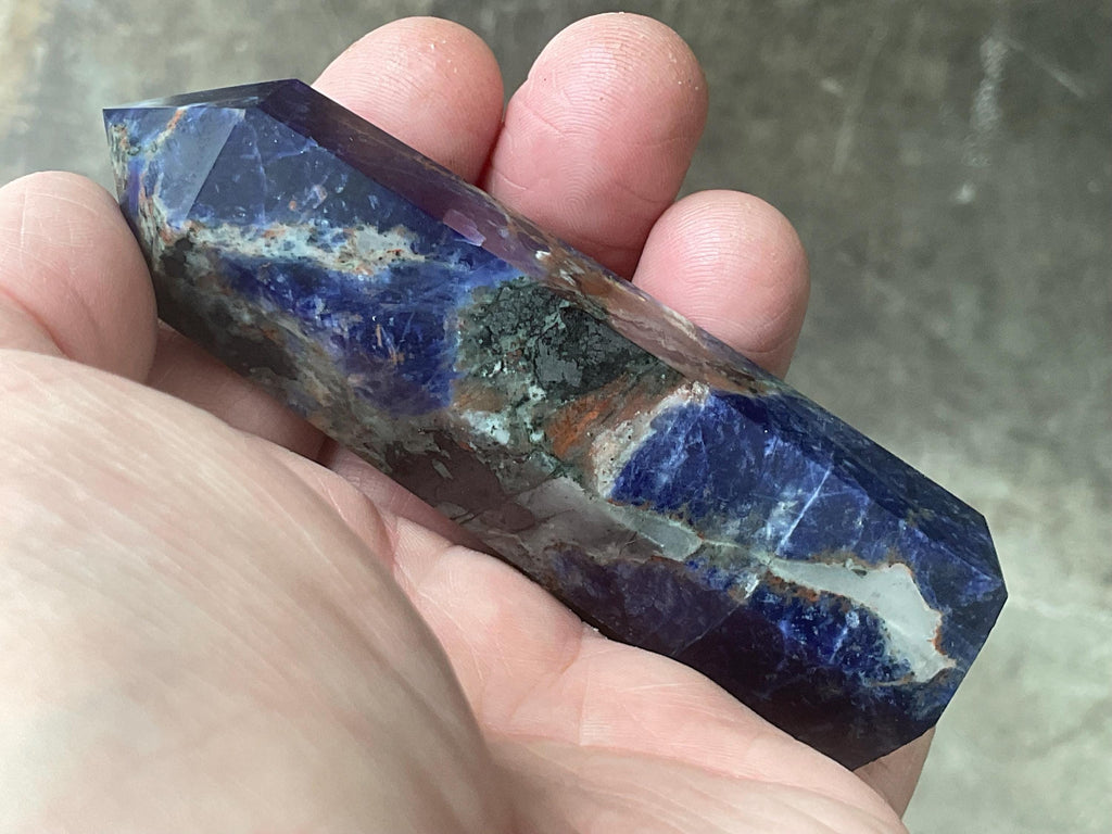 102g Sodalite with Sunstone Generator 4A