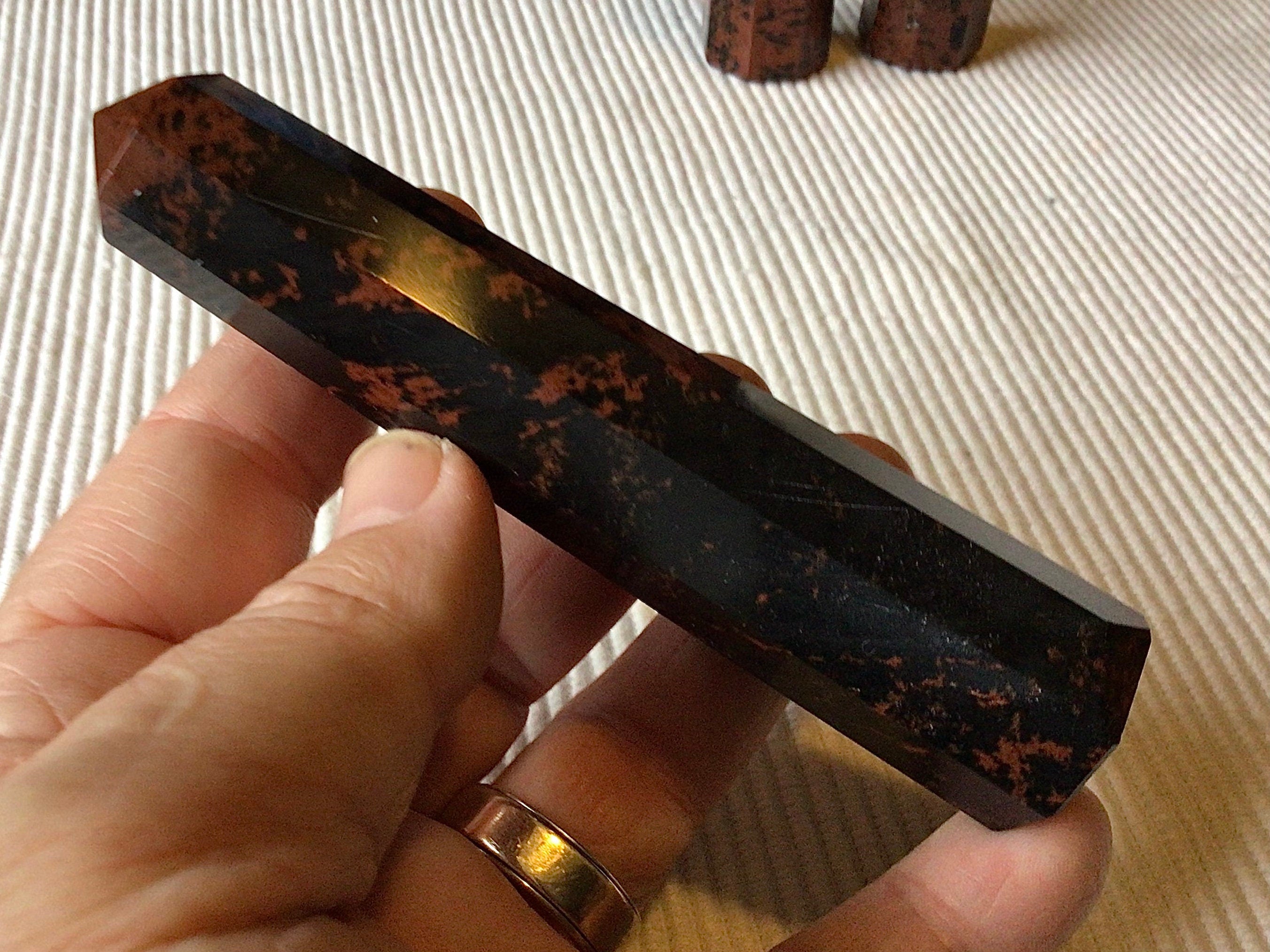 100g Mahogany Obsidian Generator 2A