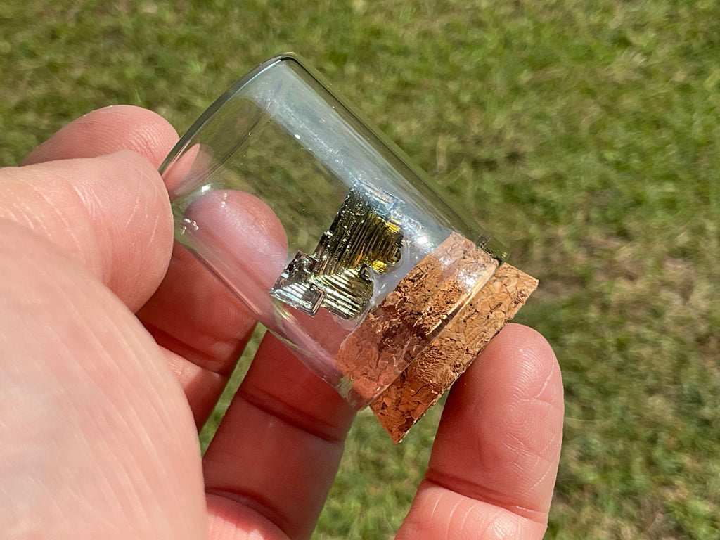Bismuth Specimen Display Bottle 4C