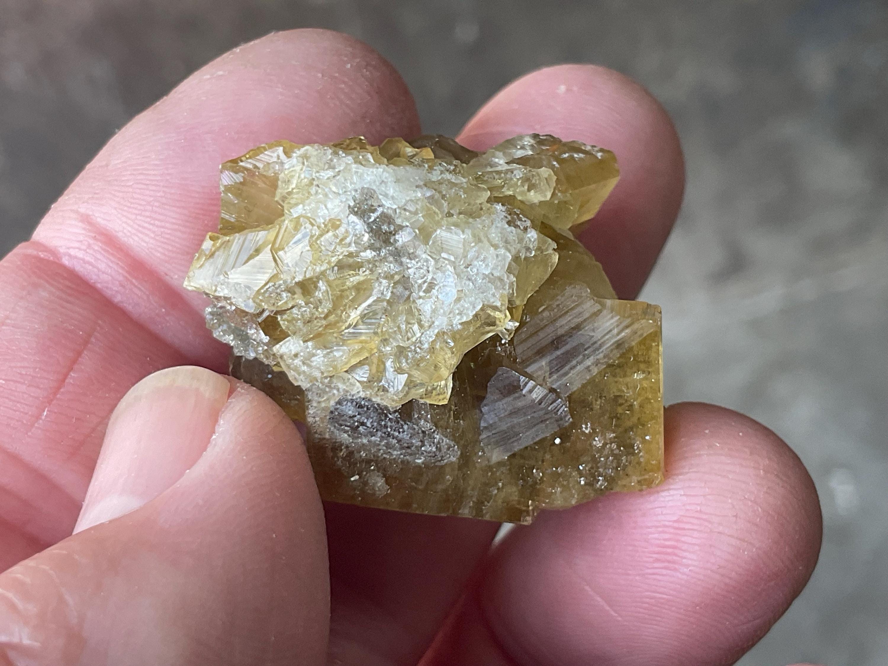 24g Tabular Golden Baryte on Botryoidal Fluorite Specimen 4B from Jiangxi