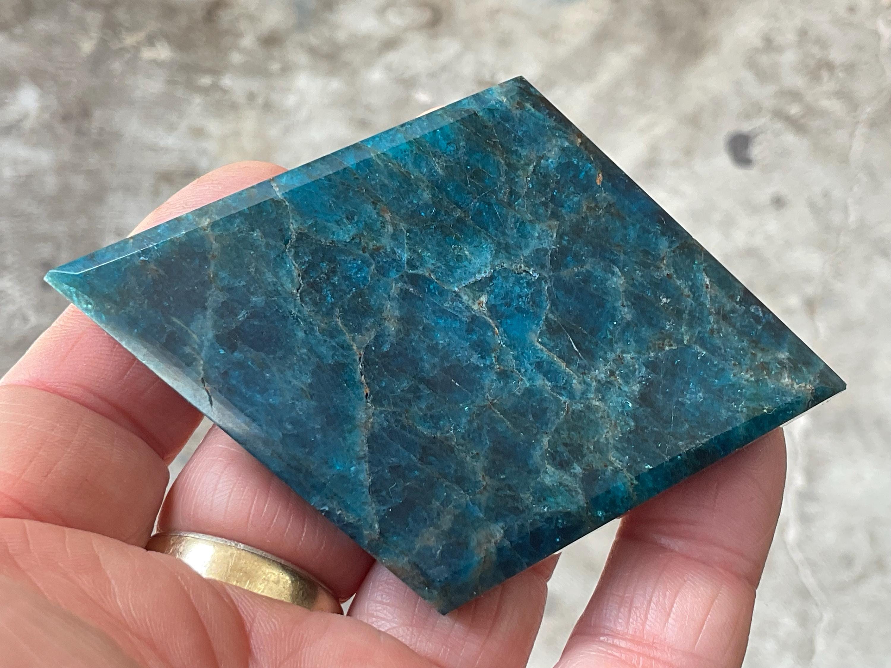 94g Blue Apatite Polished Diamond 4B